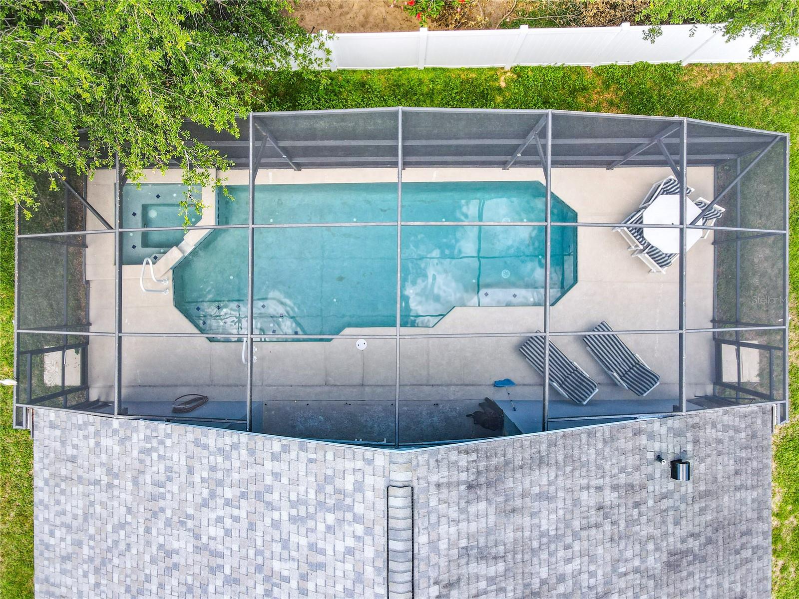 3035 SAMOSA HILL CIR