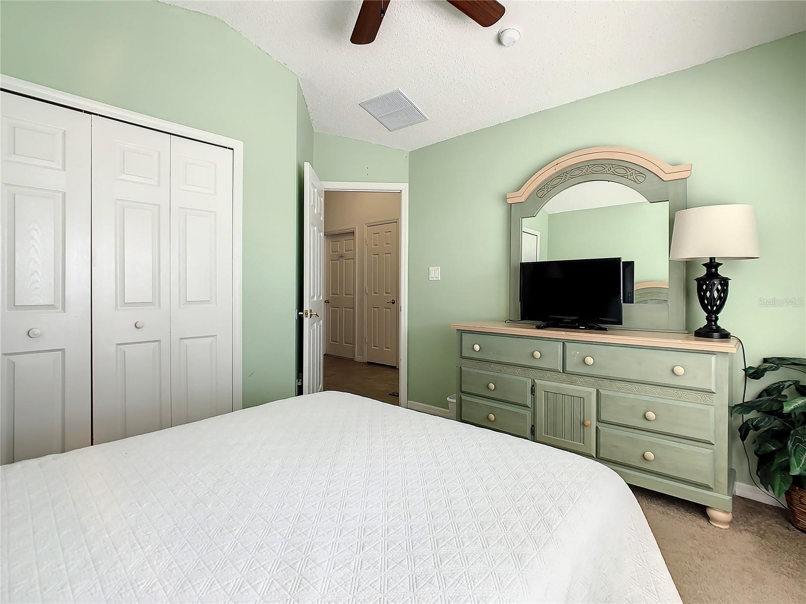 3035 SAMOSA HILL CIR