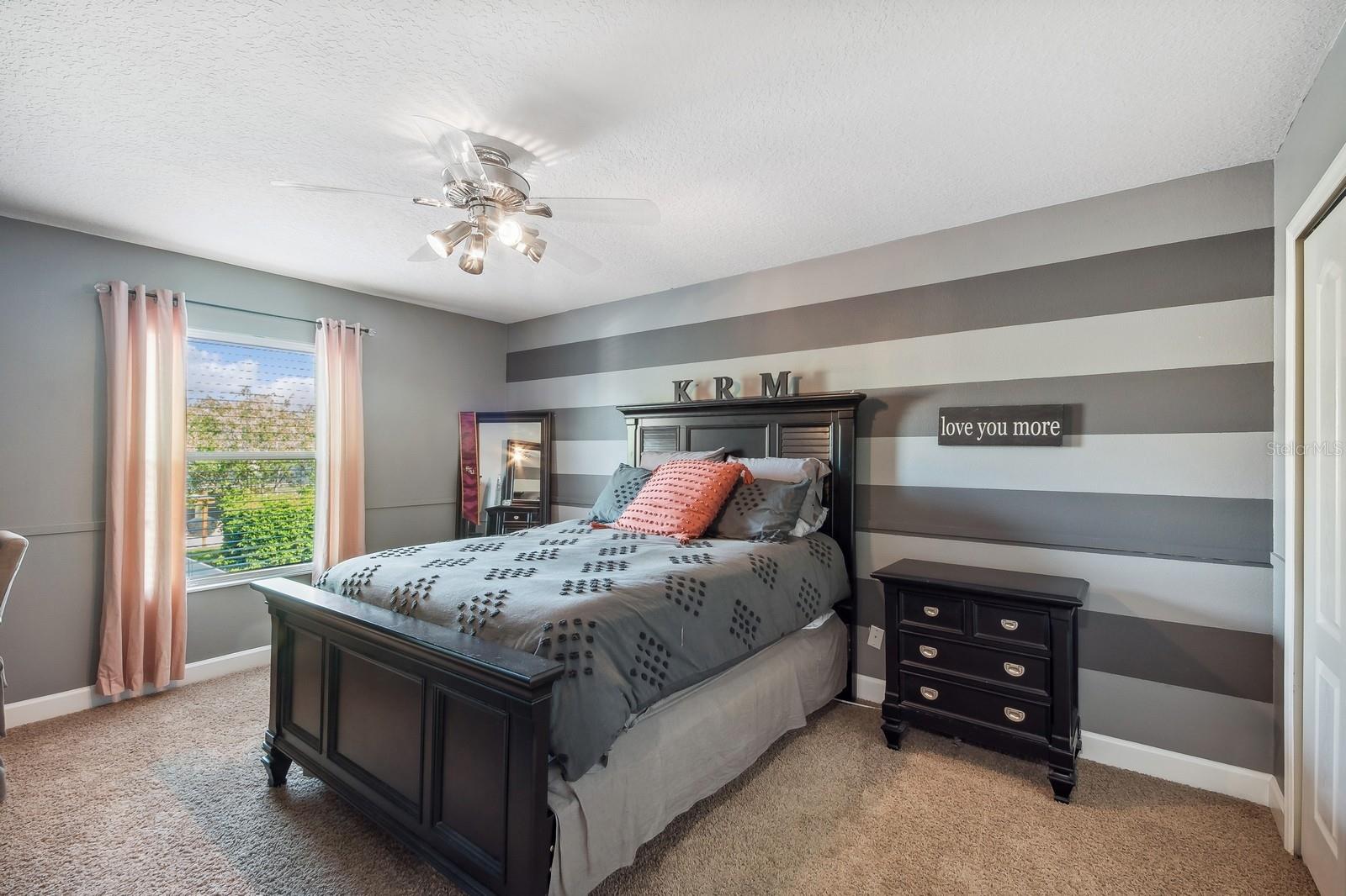 3520 RAMBLING OAKS LN