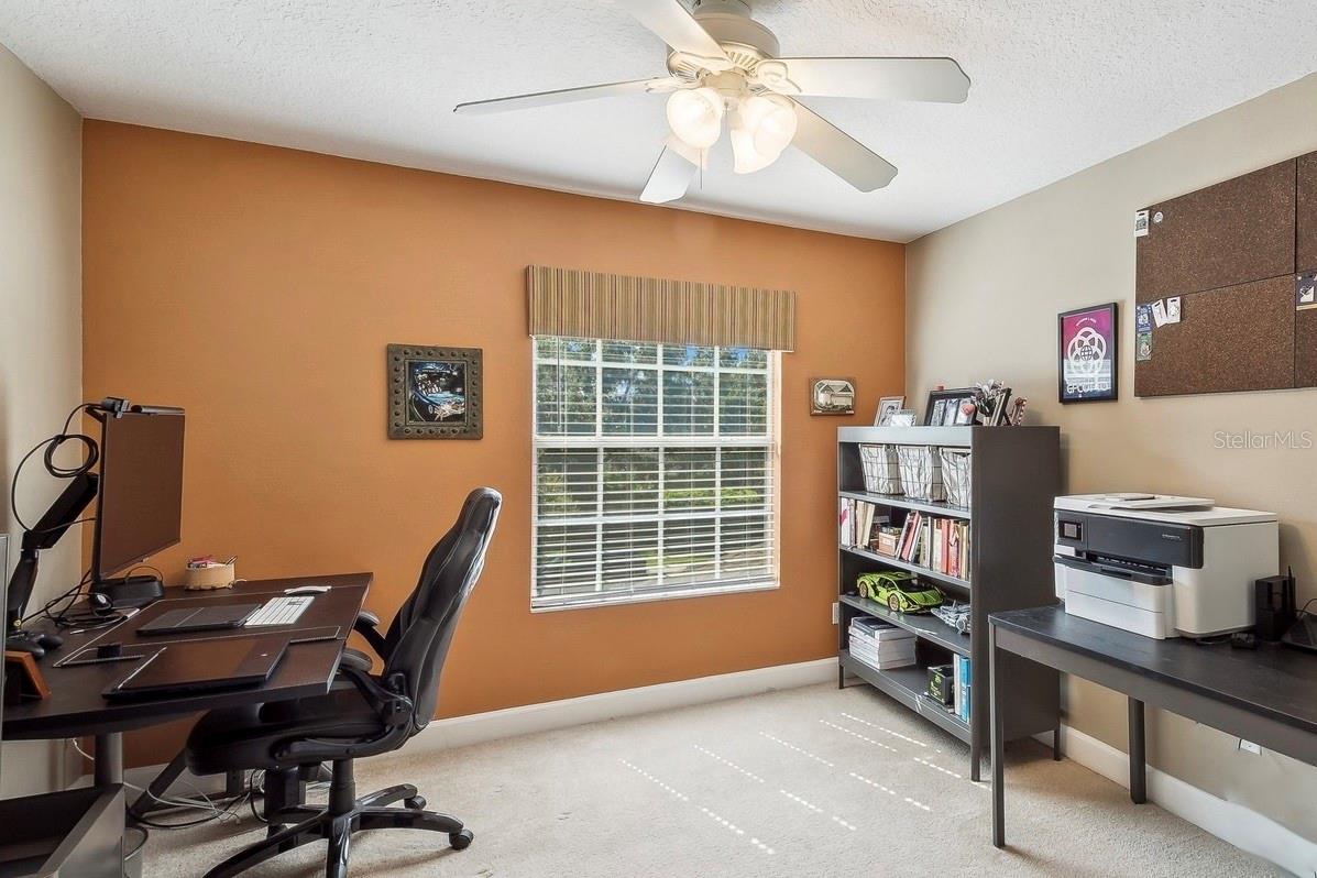 3520 RAMBLING OAKS LN