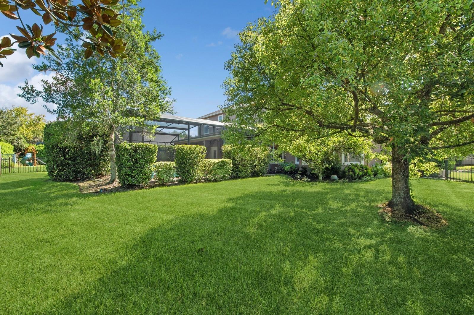 3520 RAMBLING OAKS LN