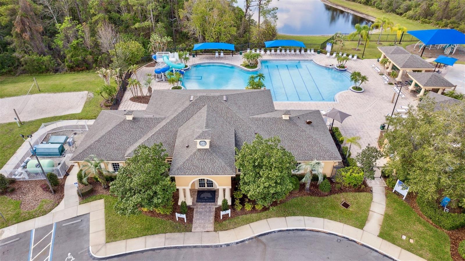 3520 RAMBLING OAKS LN