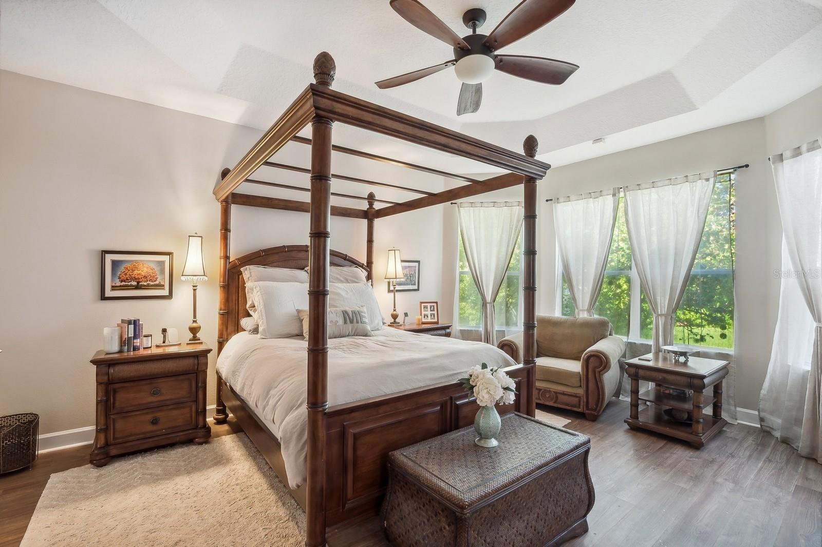 3520 RAMBLING OAKS LN