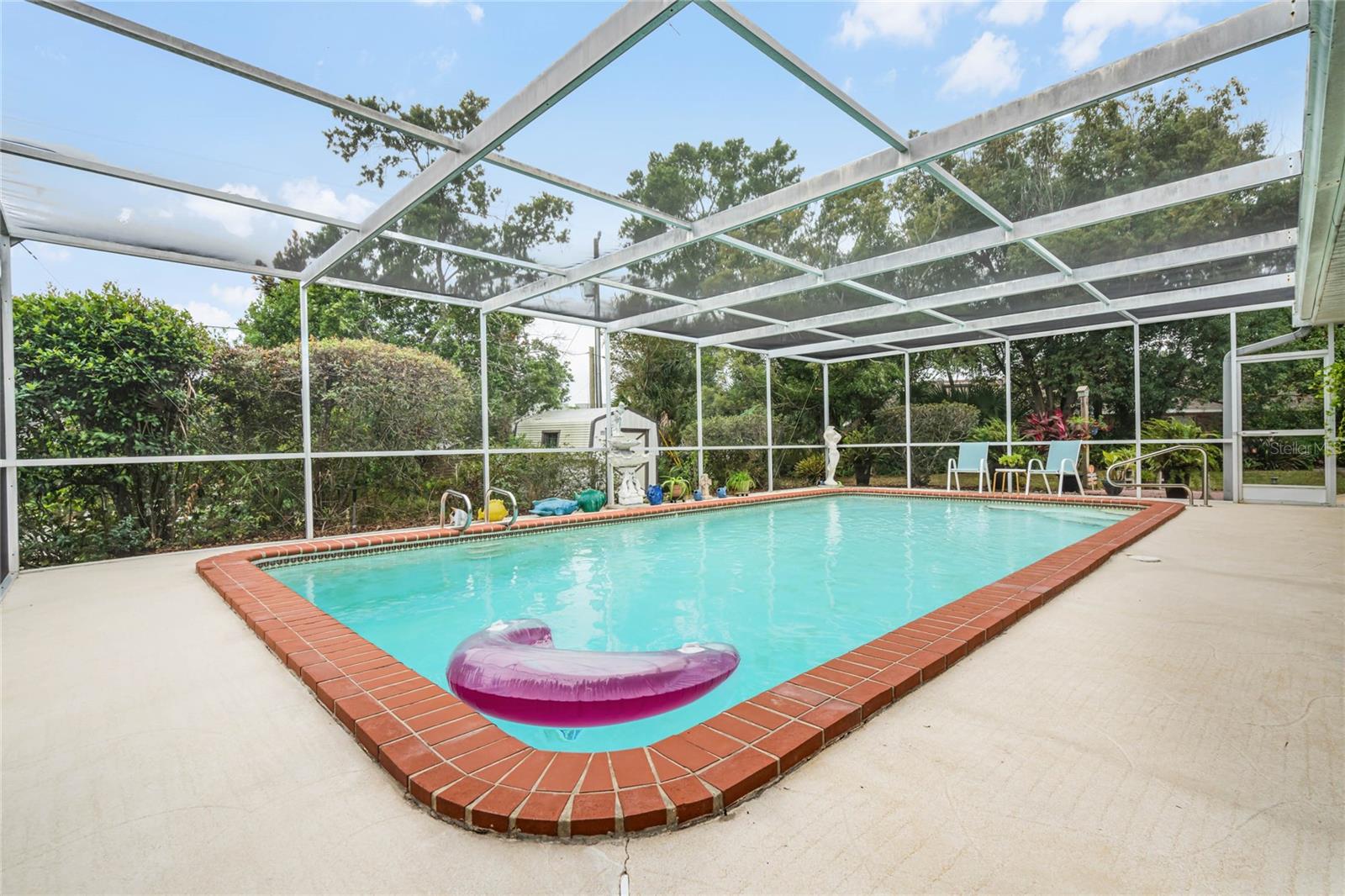 1315 N SHADOW RIDGE DR