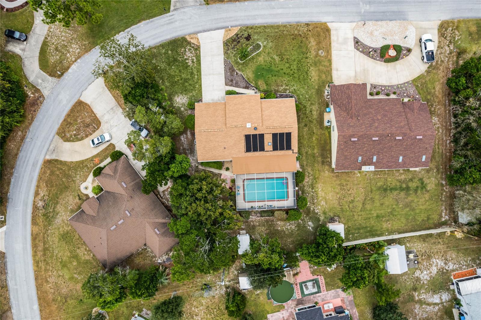 1315 N SHADOW RIDGE DR