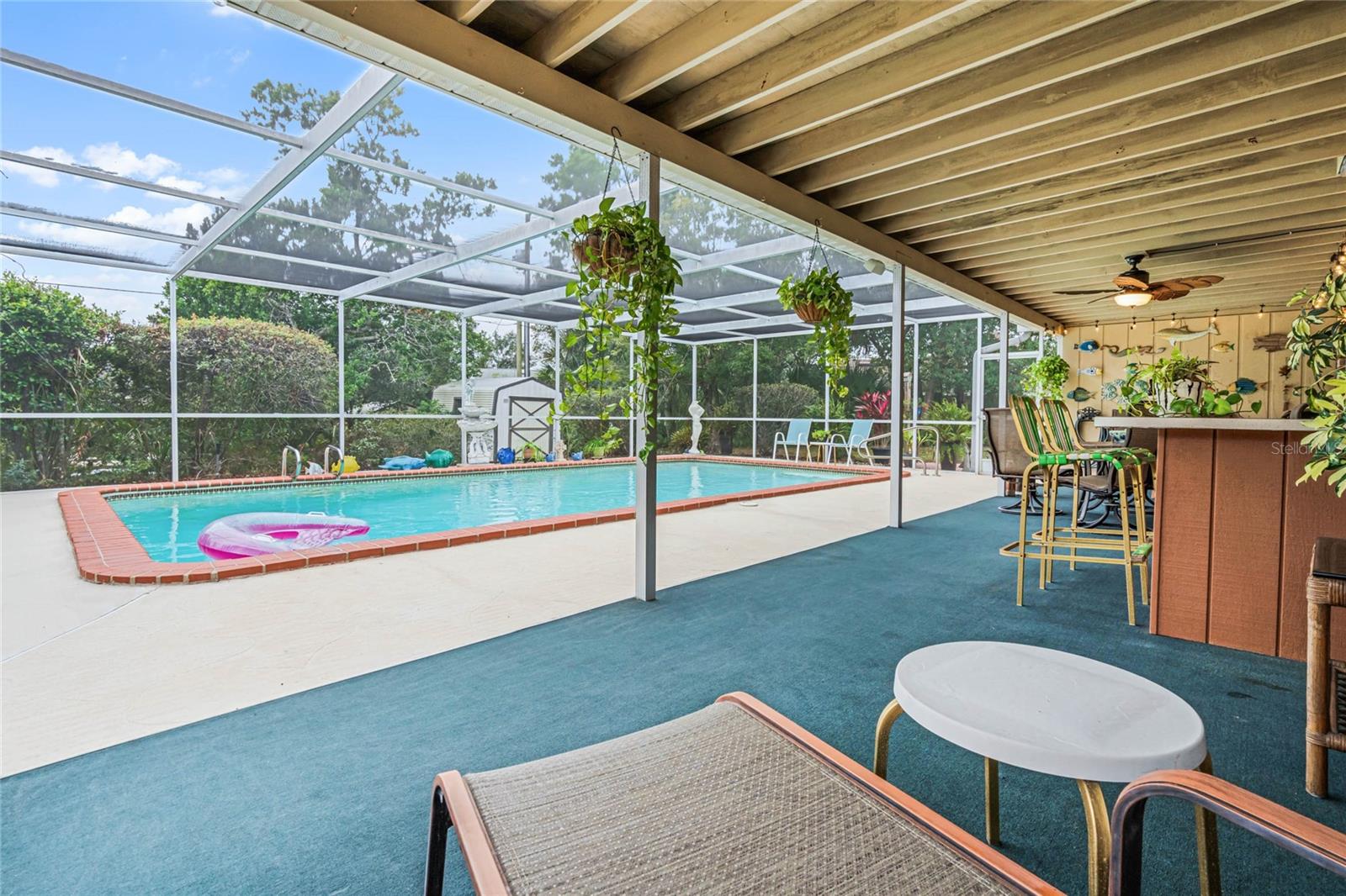 1315 N SHADOW RIDGE DR