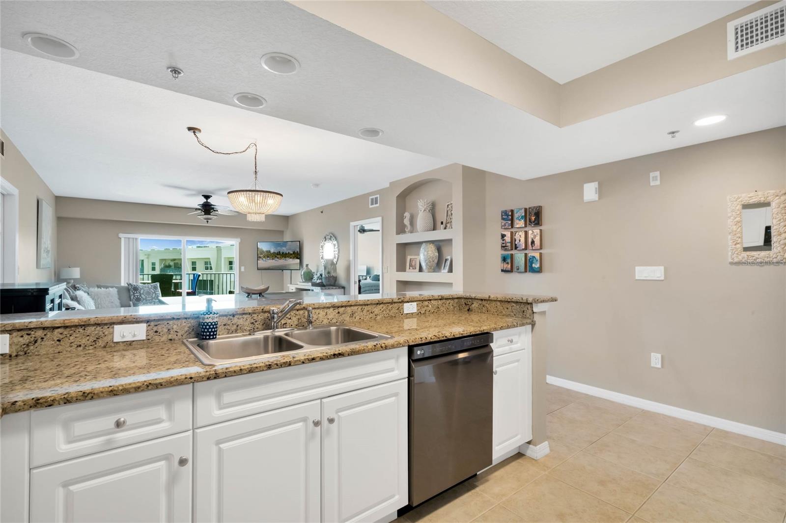 5300 S ATLANTIC AVE #8602