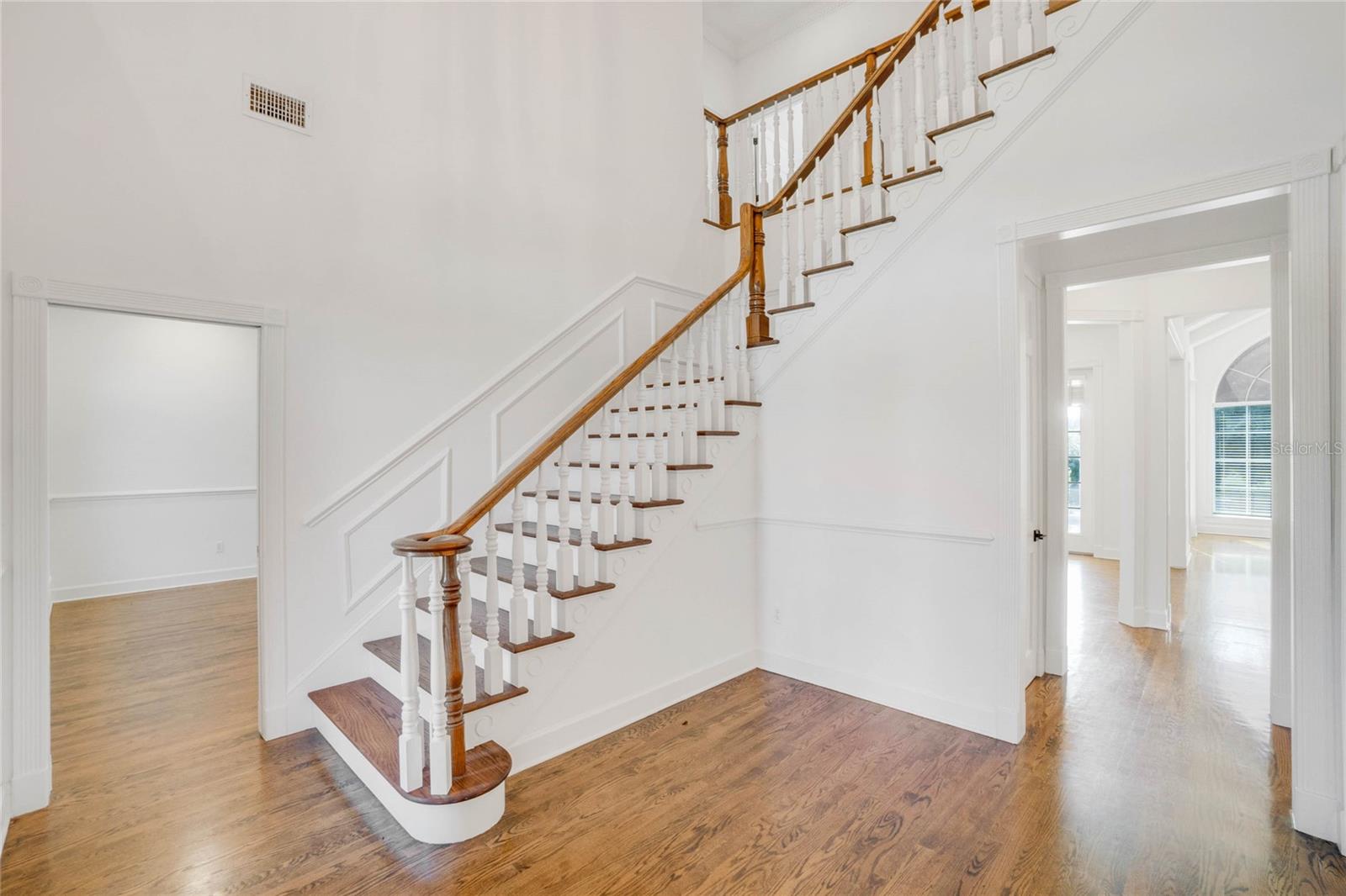 32327 EQUESTRIAN TRL