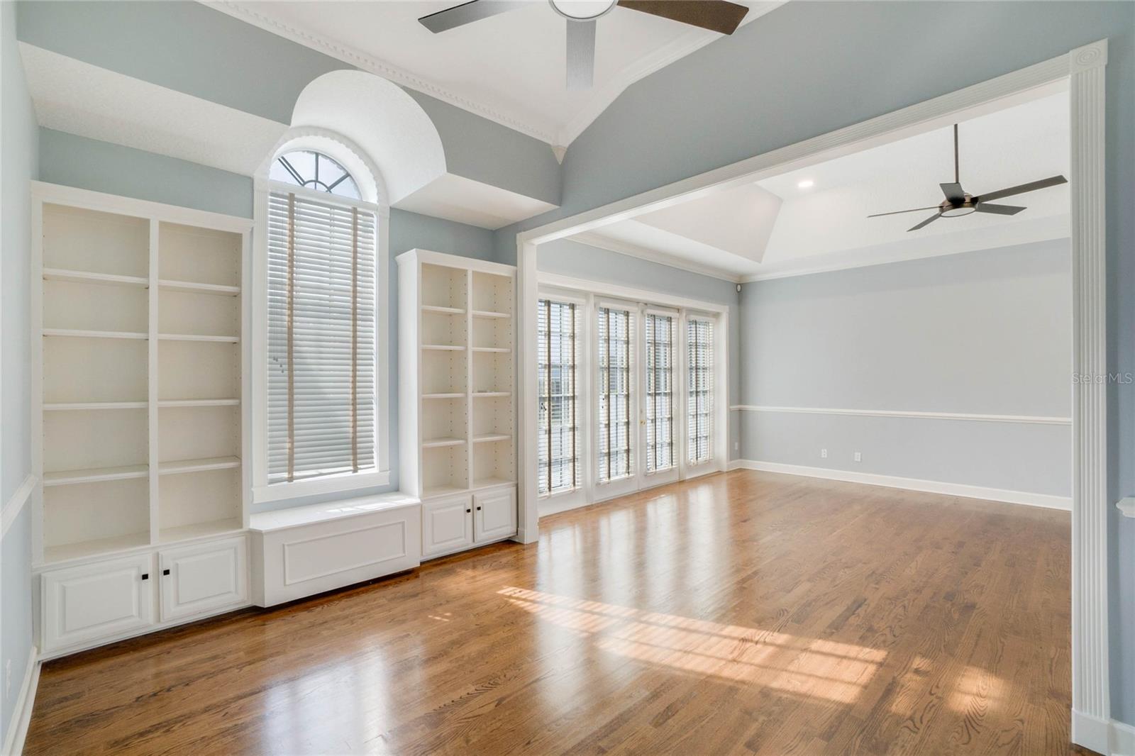 32327 EQUESTRIAN TRL