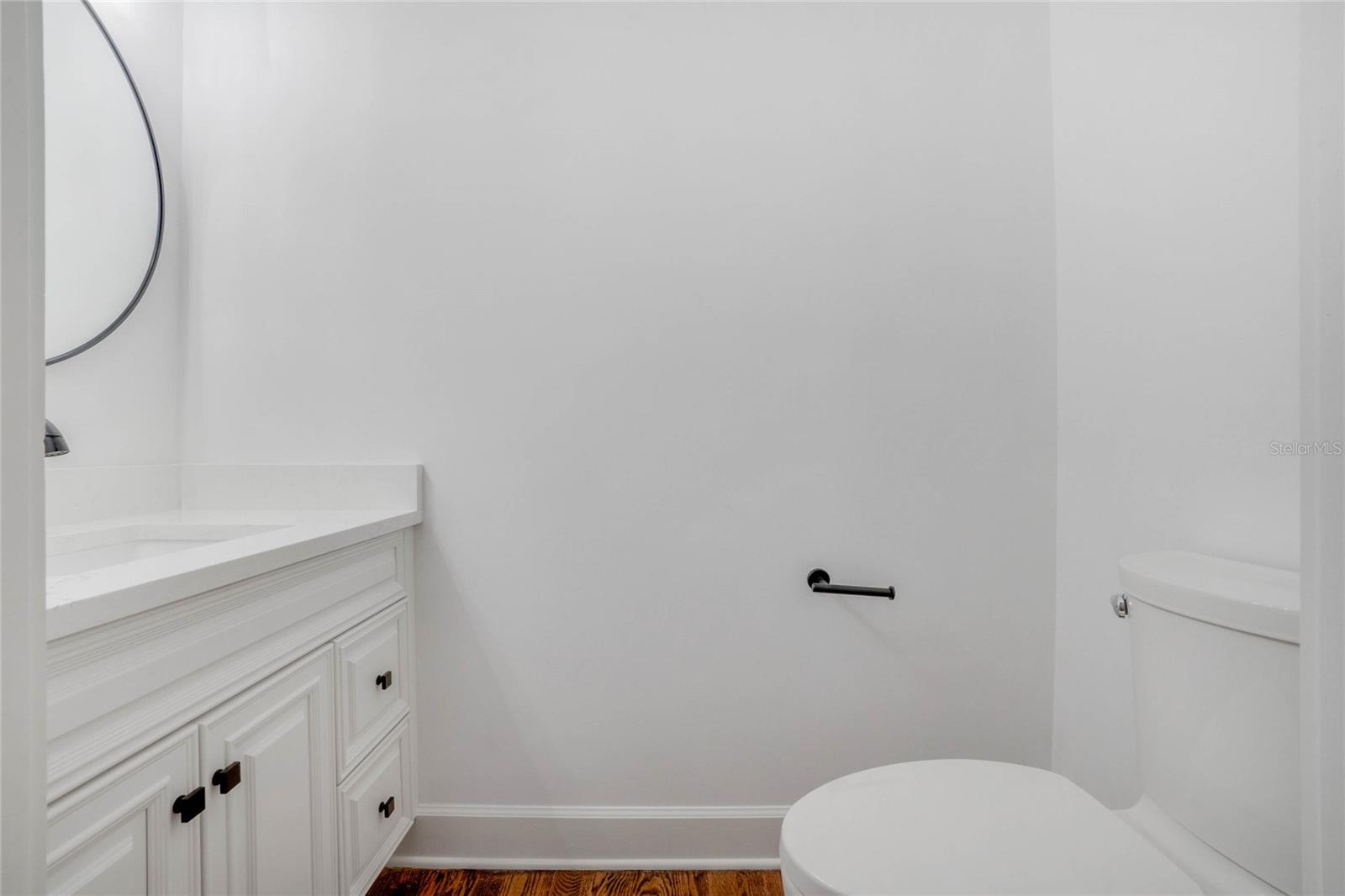 32327 EQUESTRIAN TRL