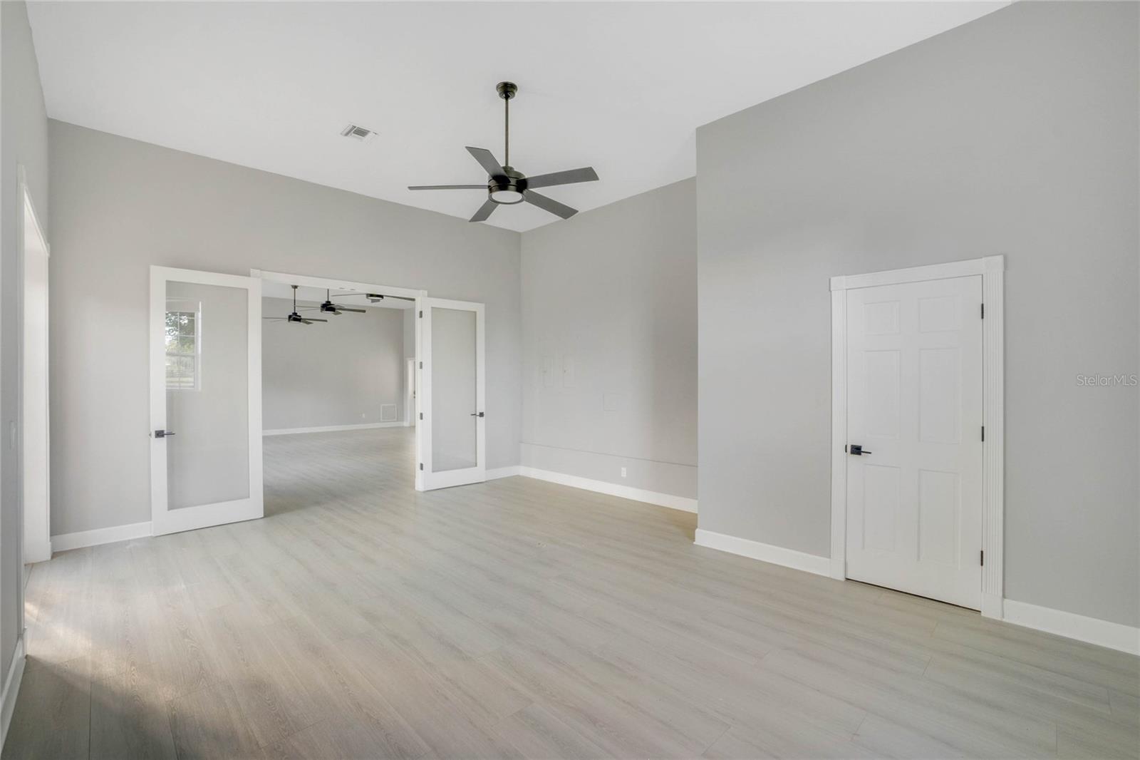 32327 EQUESTRIAN TRL