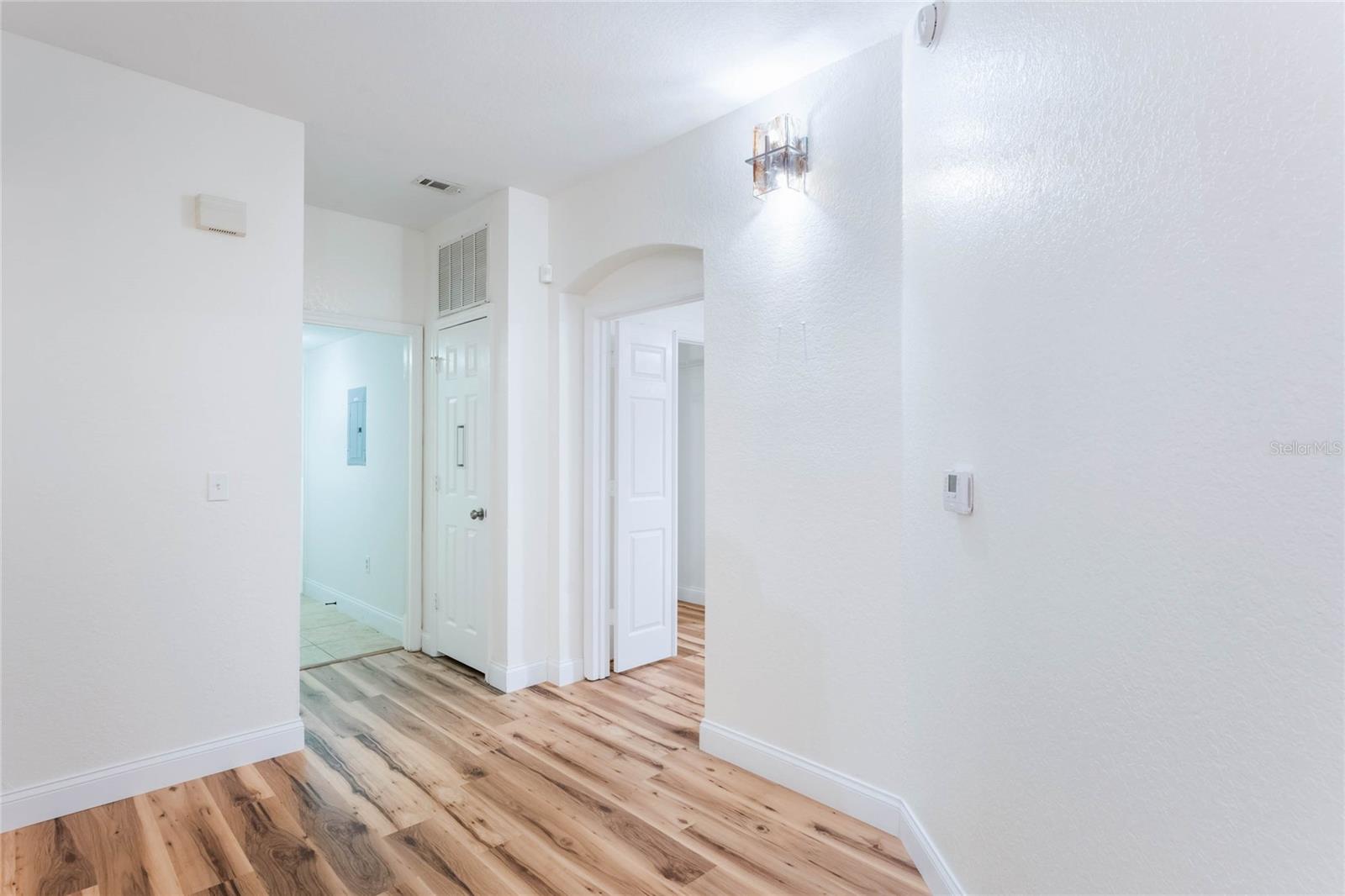 213 VILLA DI ESTE TER #113