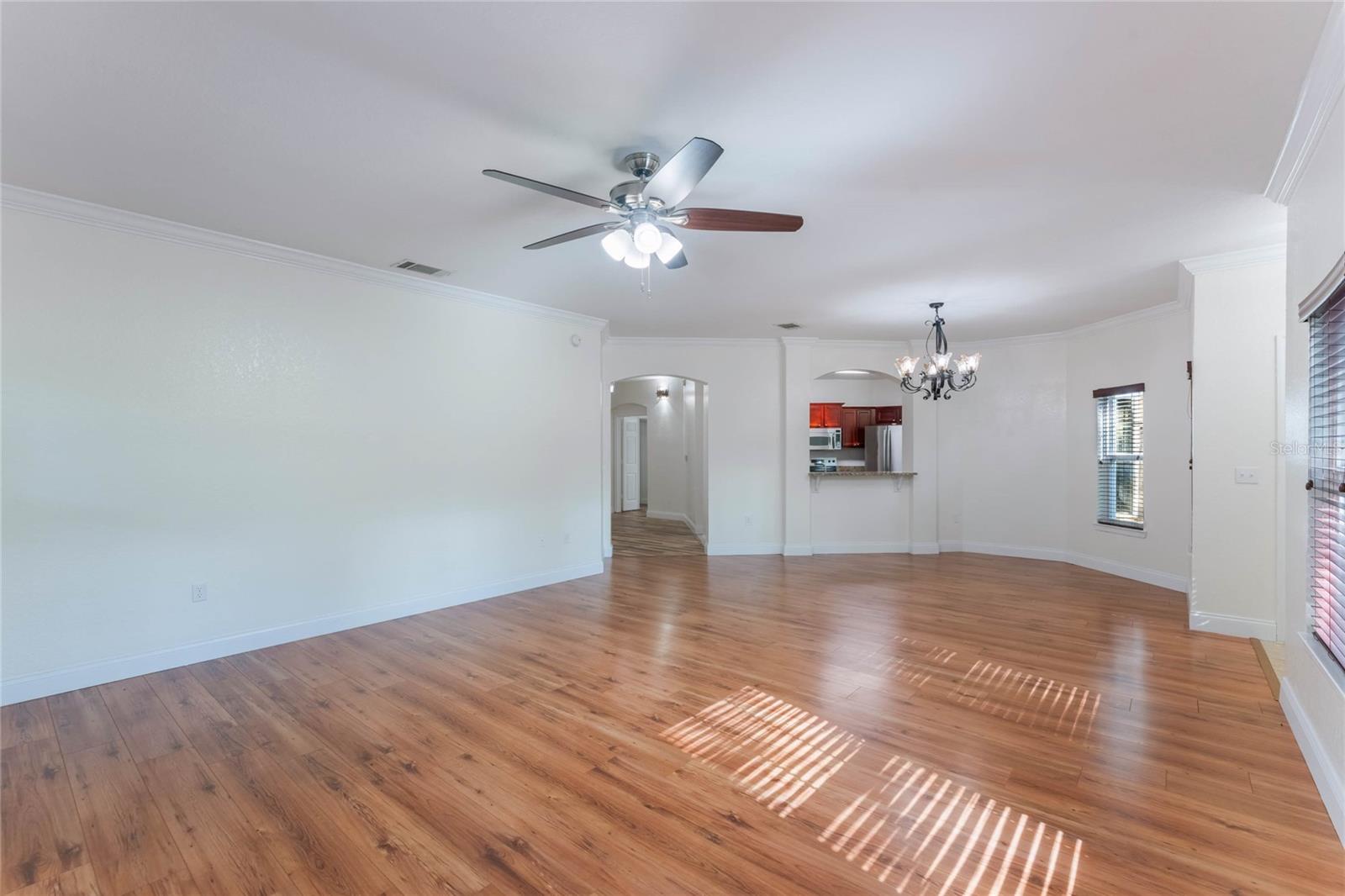 213 VILLA DI ESTE TER #113