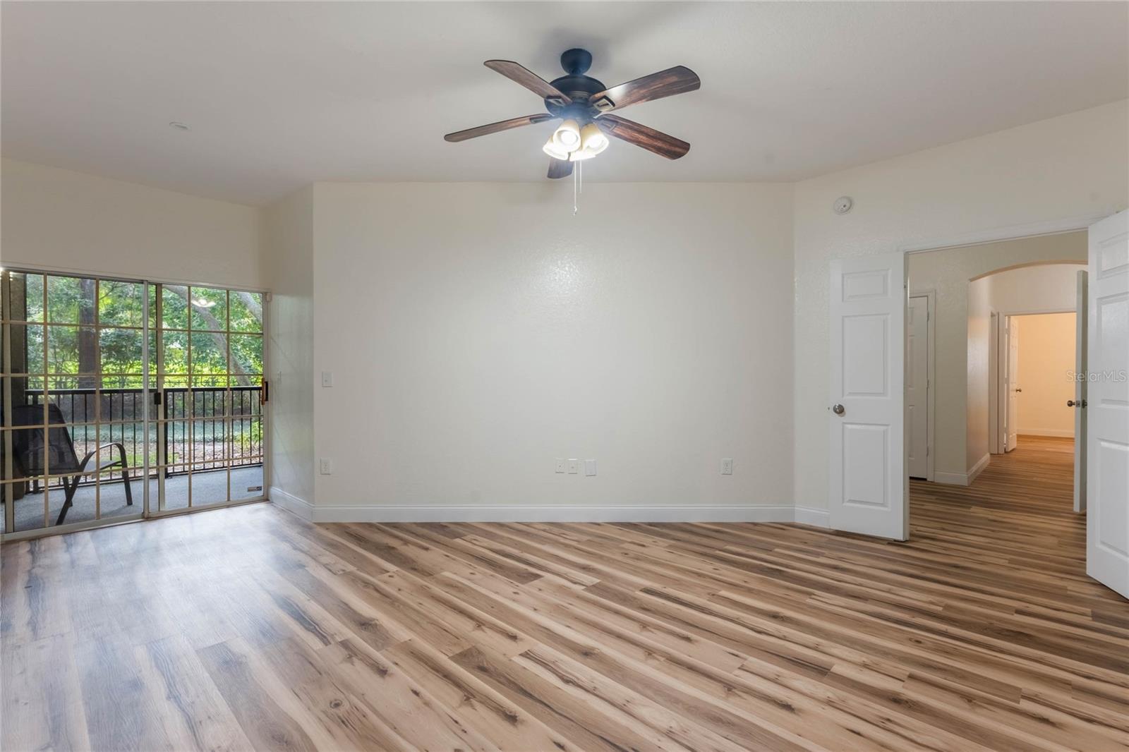 213 VILLA DI ESTE TER #113