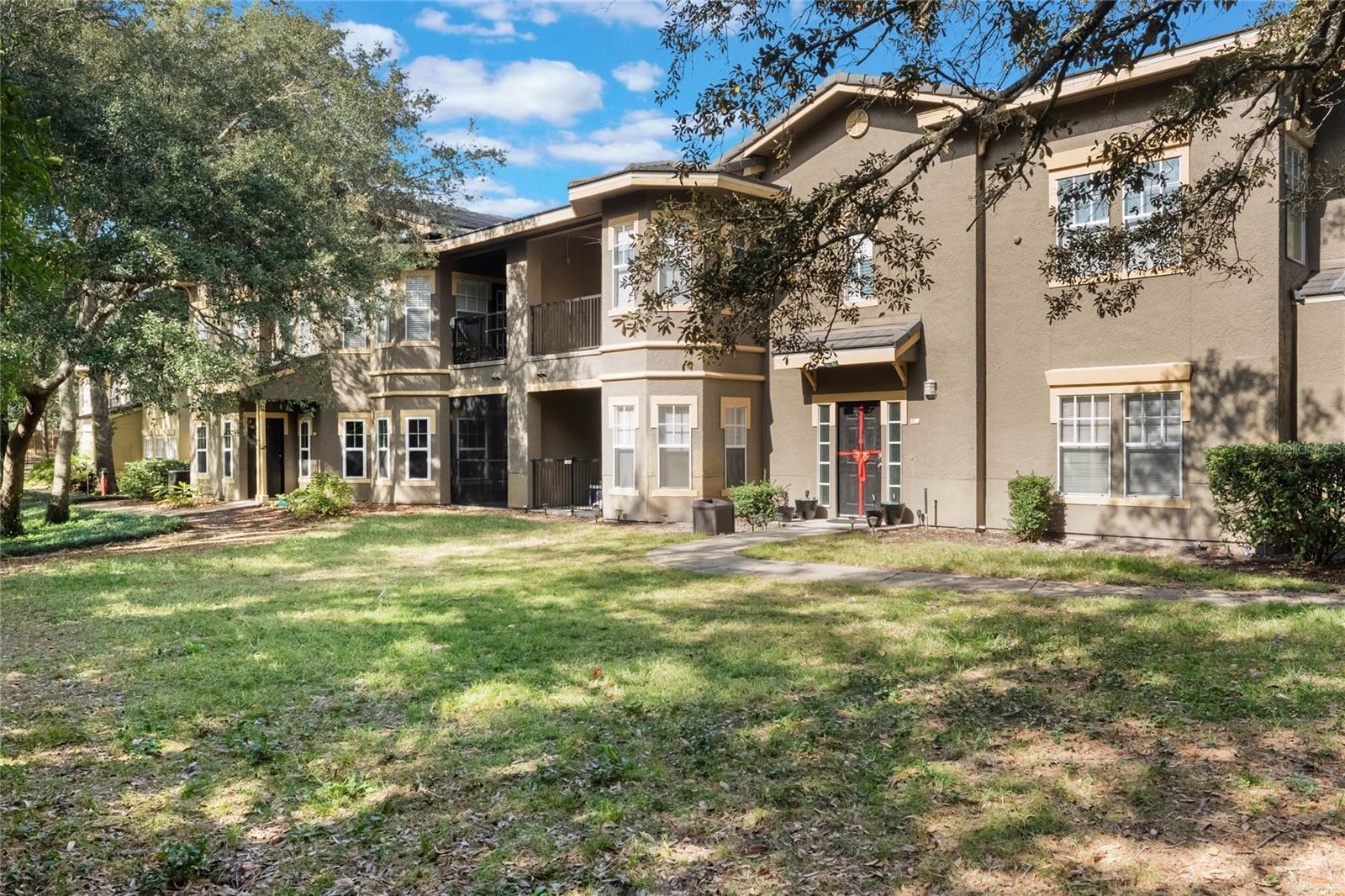 213 VILLA DI ESTE TER #113