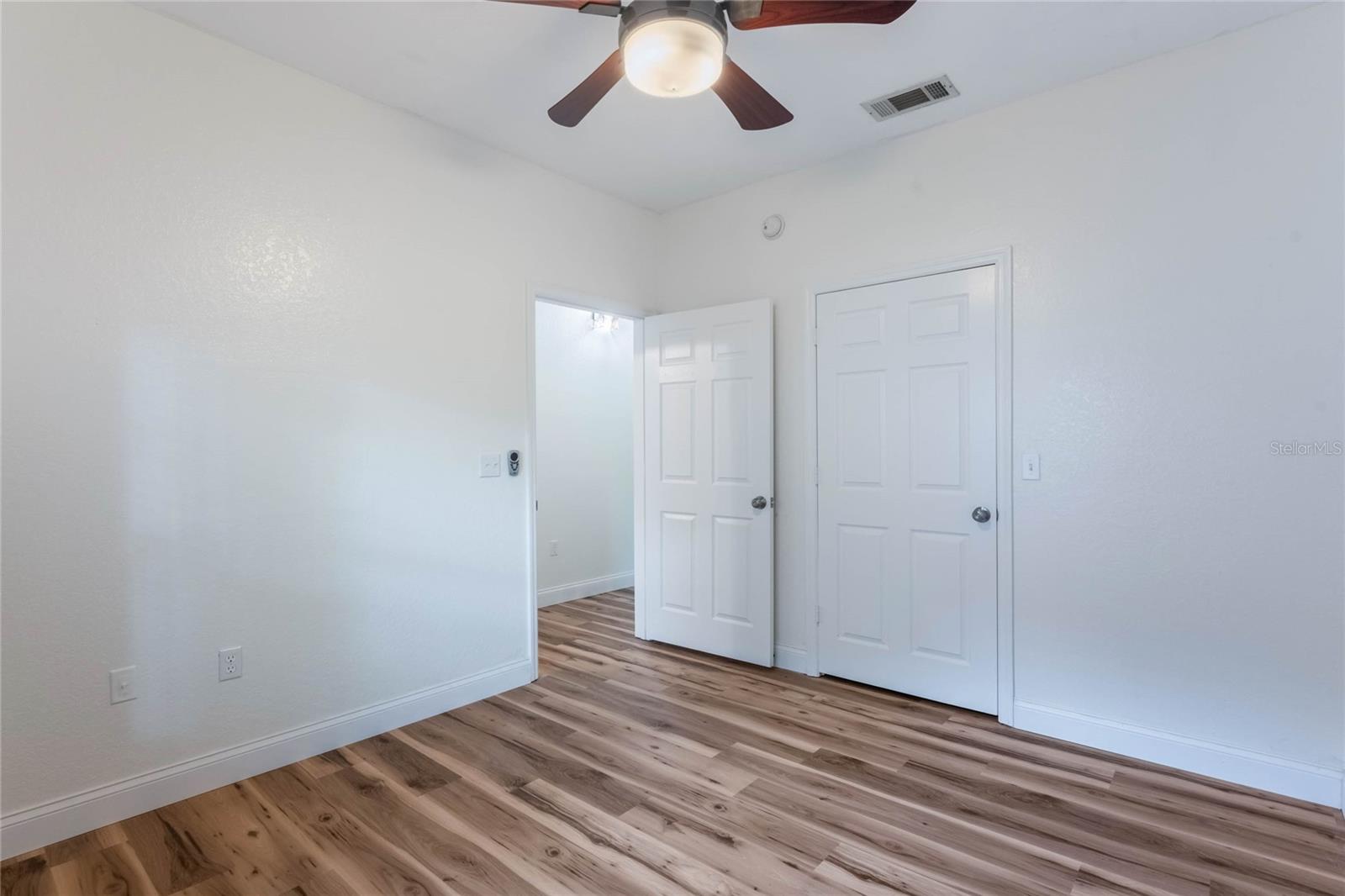 213 VILLA DI ESTE TER #113