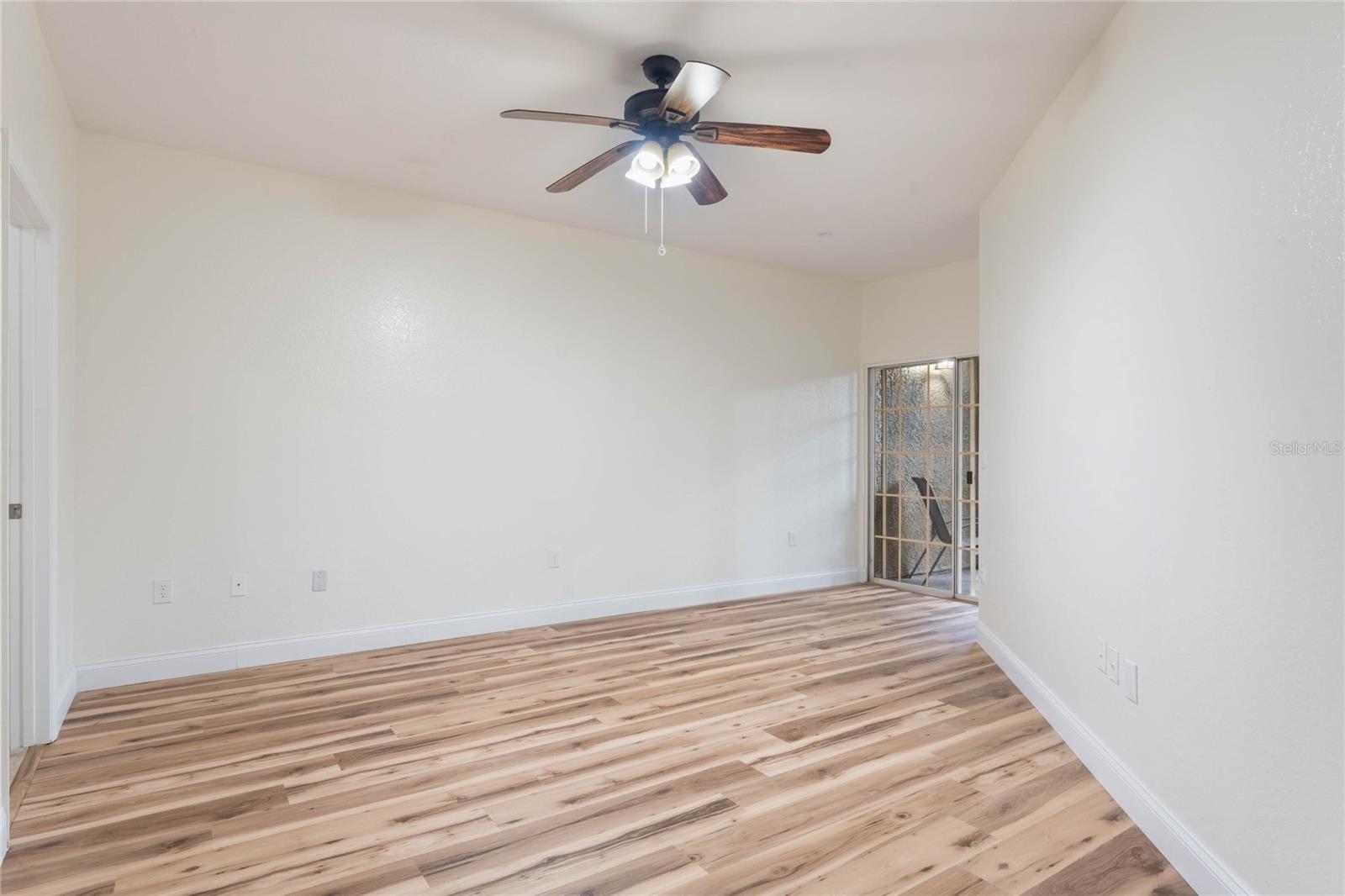 213 VILLA DI ESTE TER #113