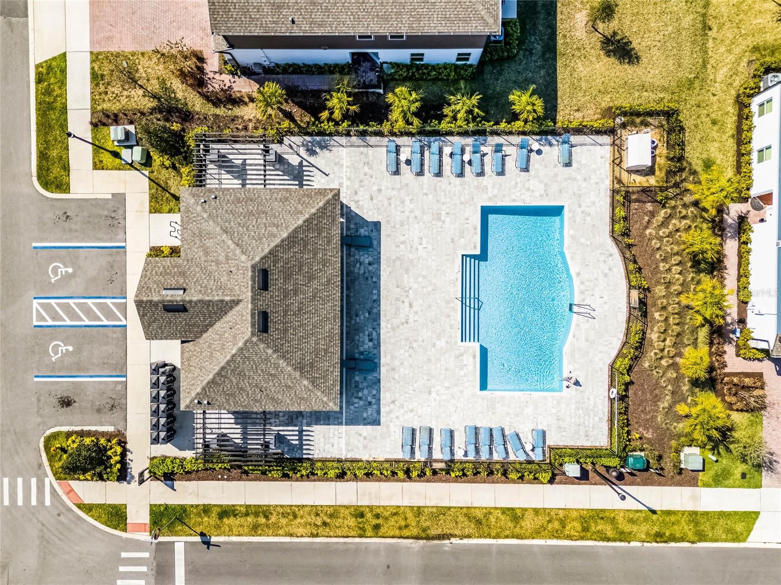 385 CAPE HONEYSUCKLE PL