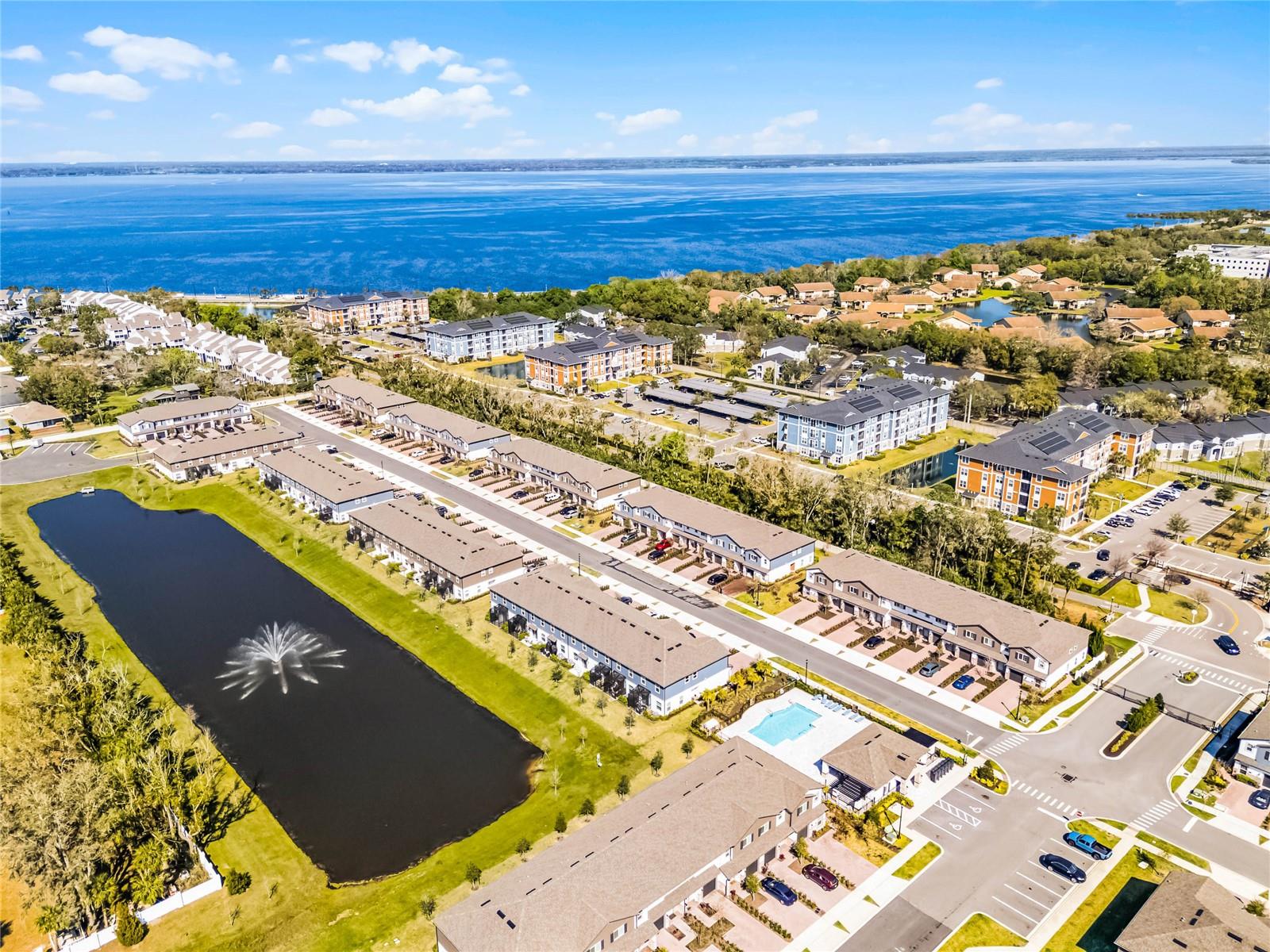 385 CAPE HONEYSUCKLE PL