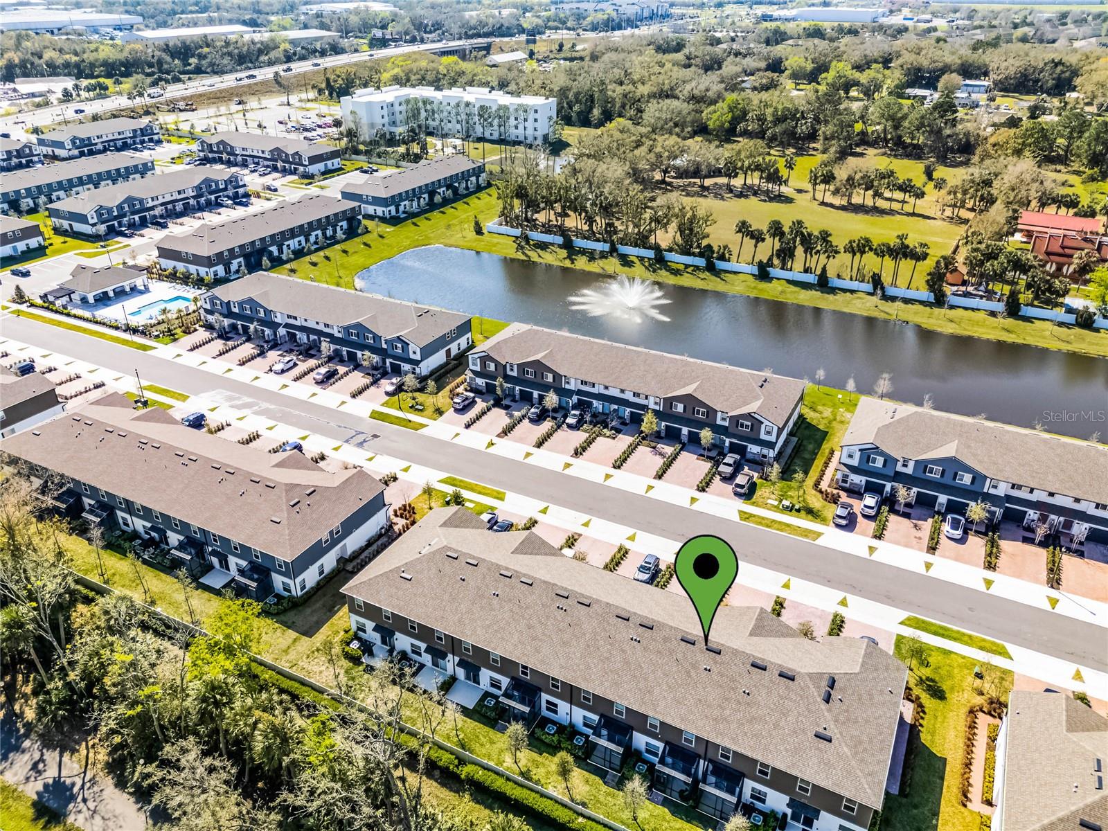 385 CAPE HONEYSUCKLE PL