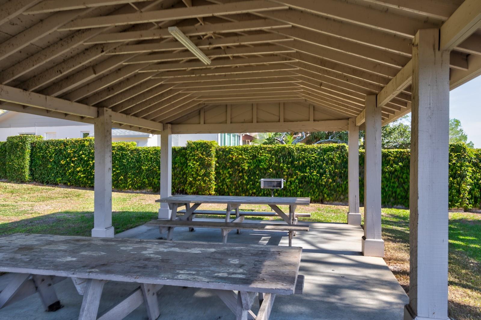 2661 JENNIFER HOPE BLVD