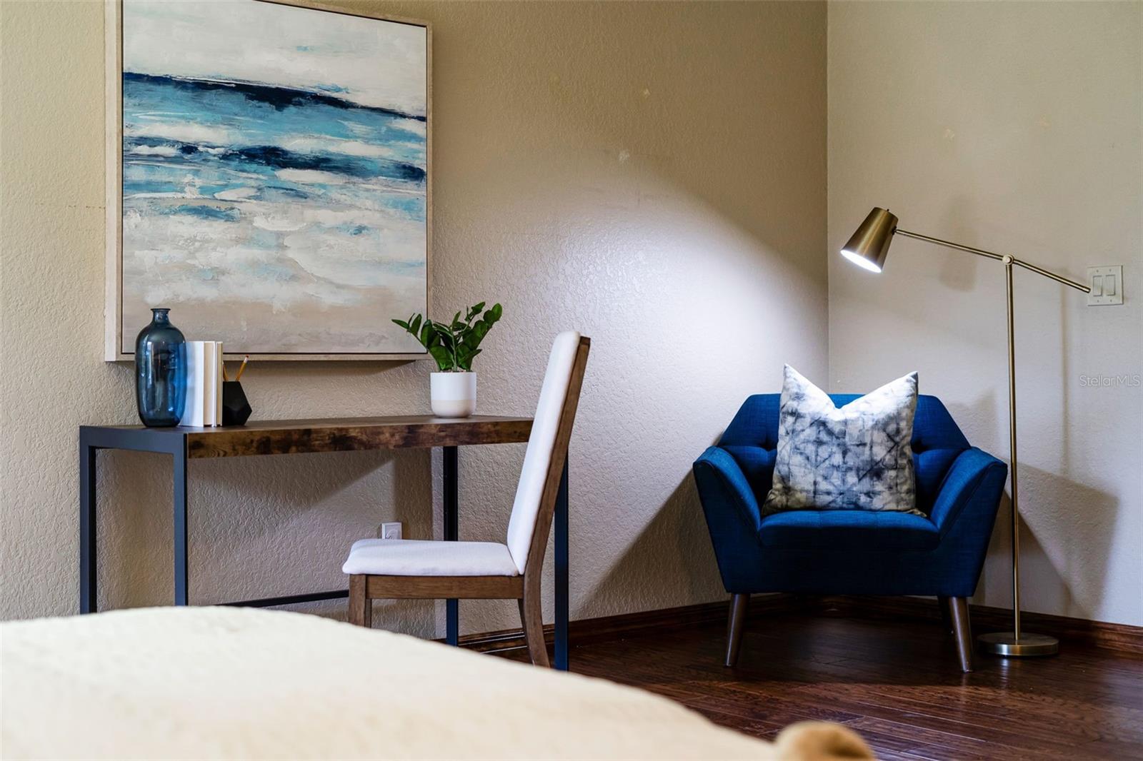 12041 GRAY BIRCH CIR