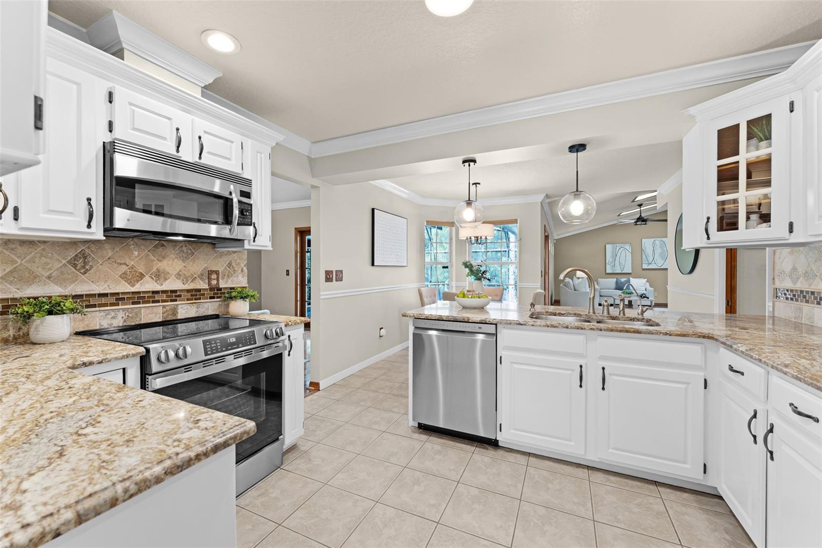 12041 GRAY BIRCH CIR