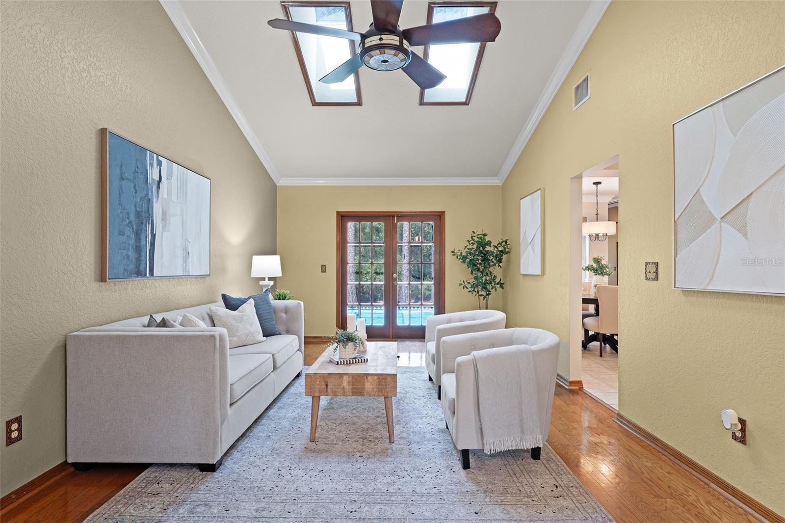 12041 GRAY BIRCH CIR