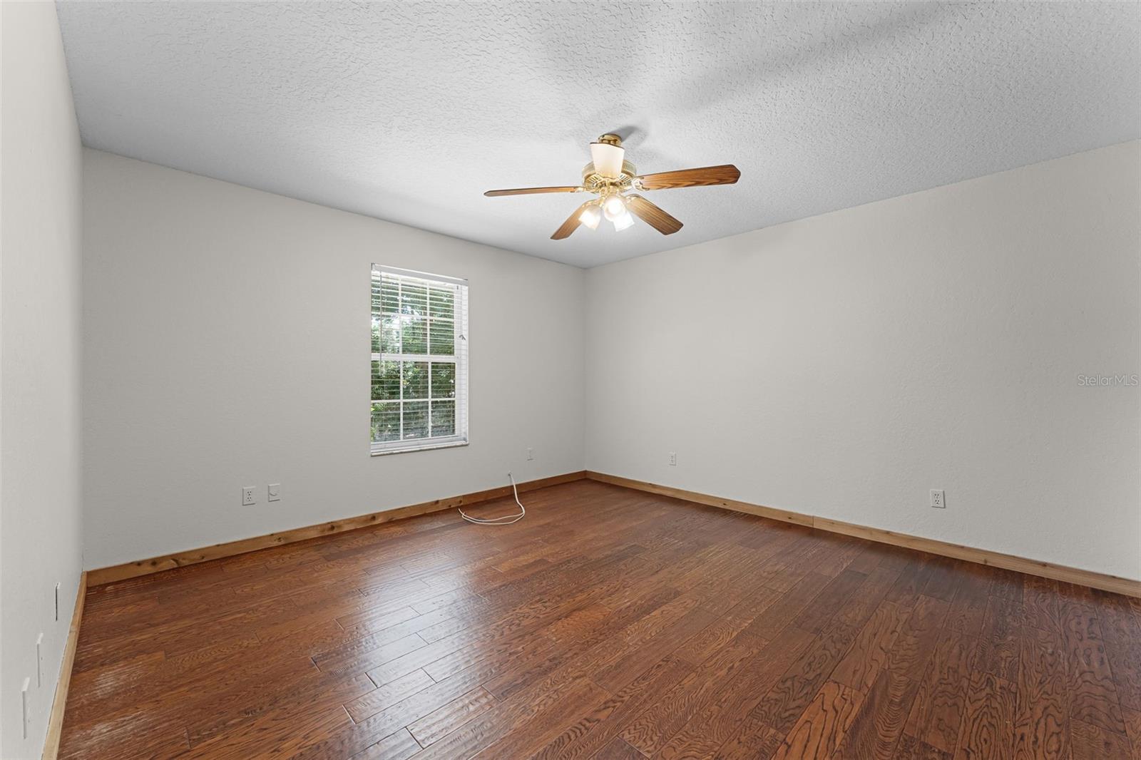 12041 GRAY BIRCH CIR