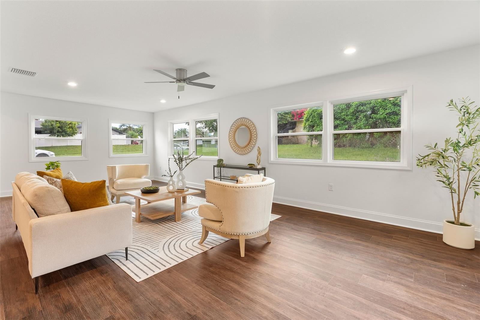 502 SAN SEBASTIAN PRADO