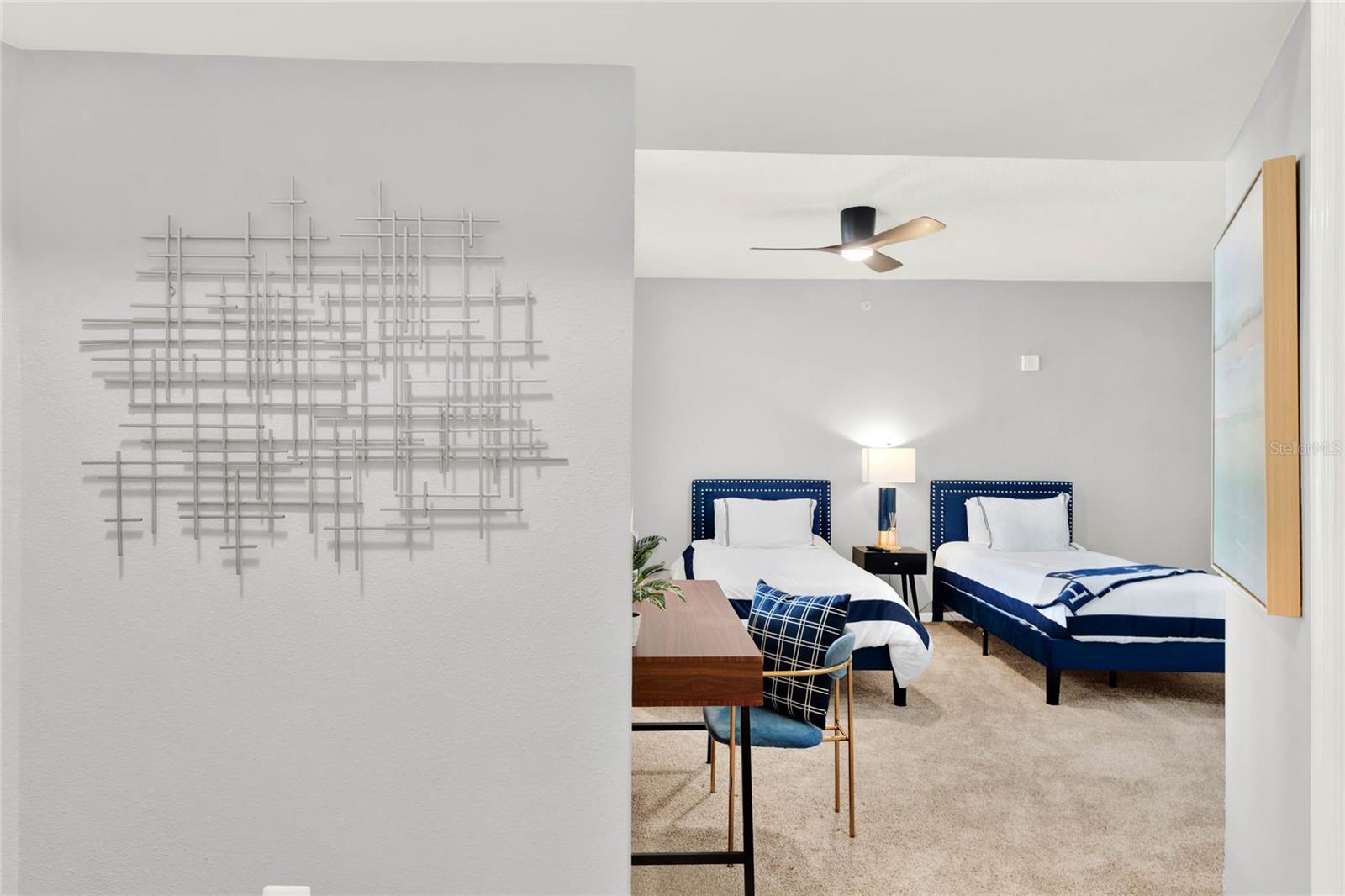 322 E CENTRAL BLVD #901