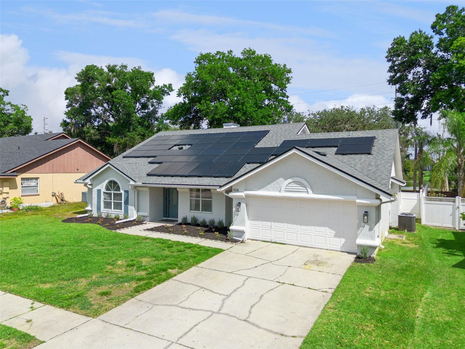 908 SLOEWOOD CT