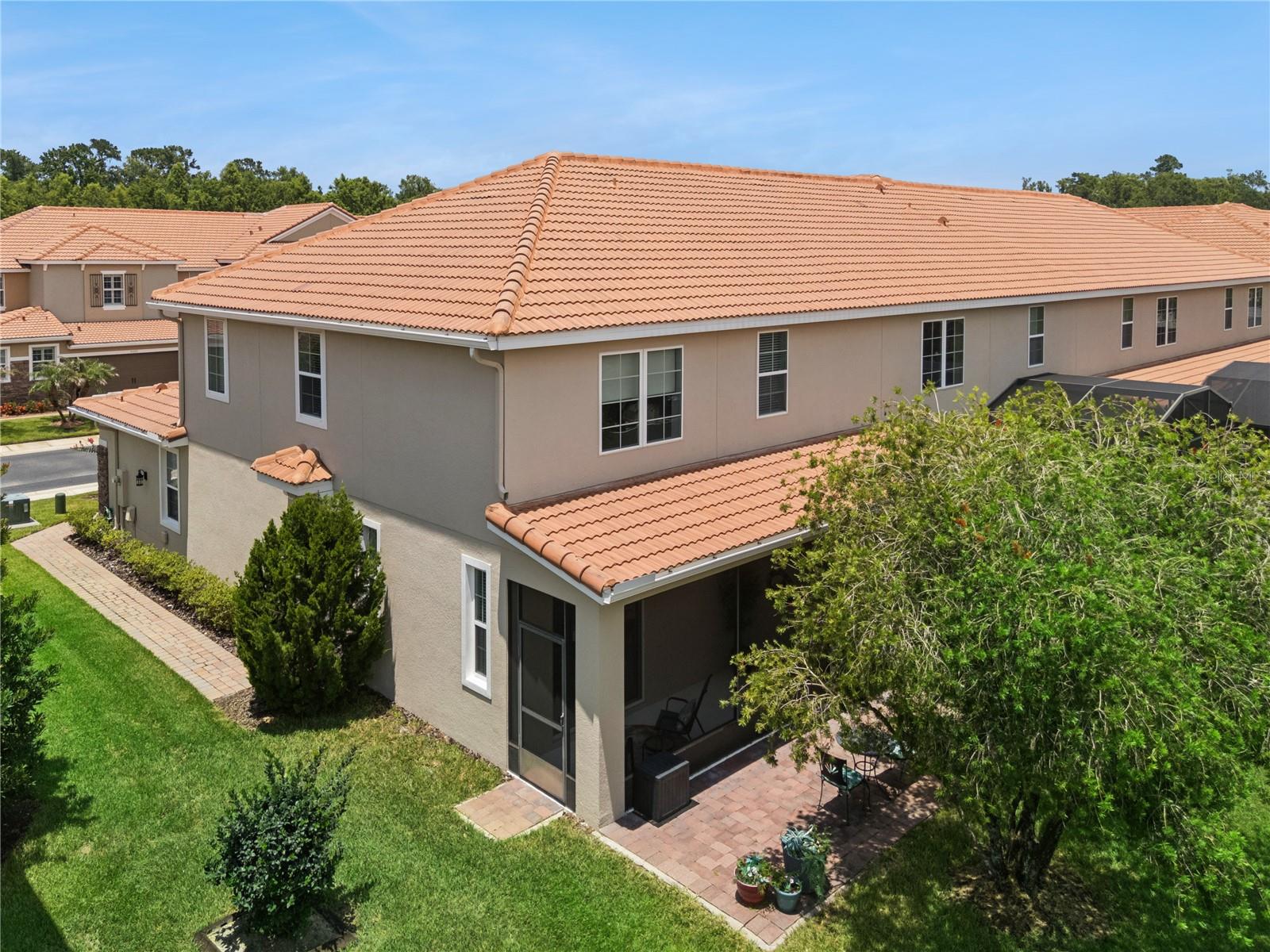 5571 SIRACUSA LN