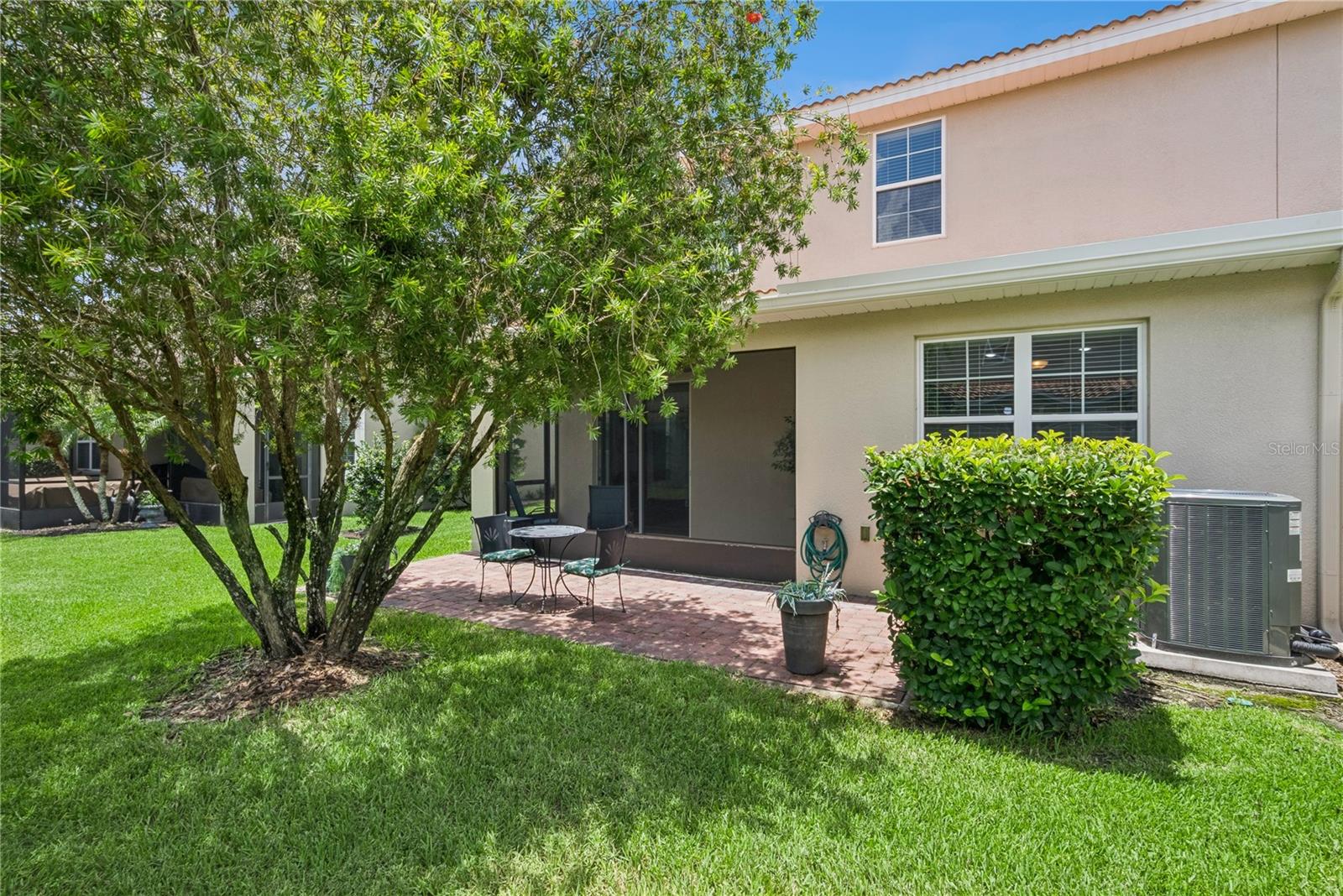5571 SIRACUSA LN
