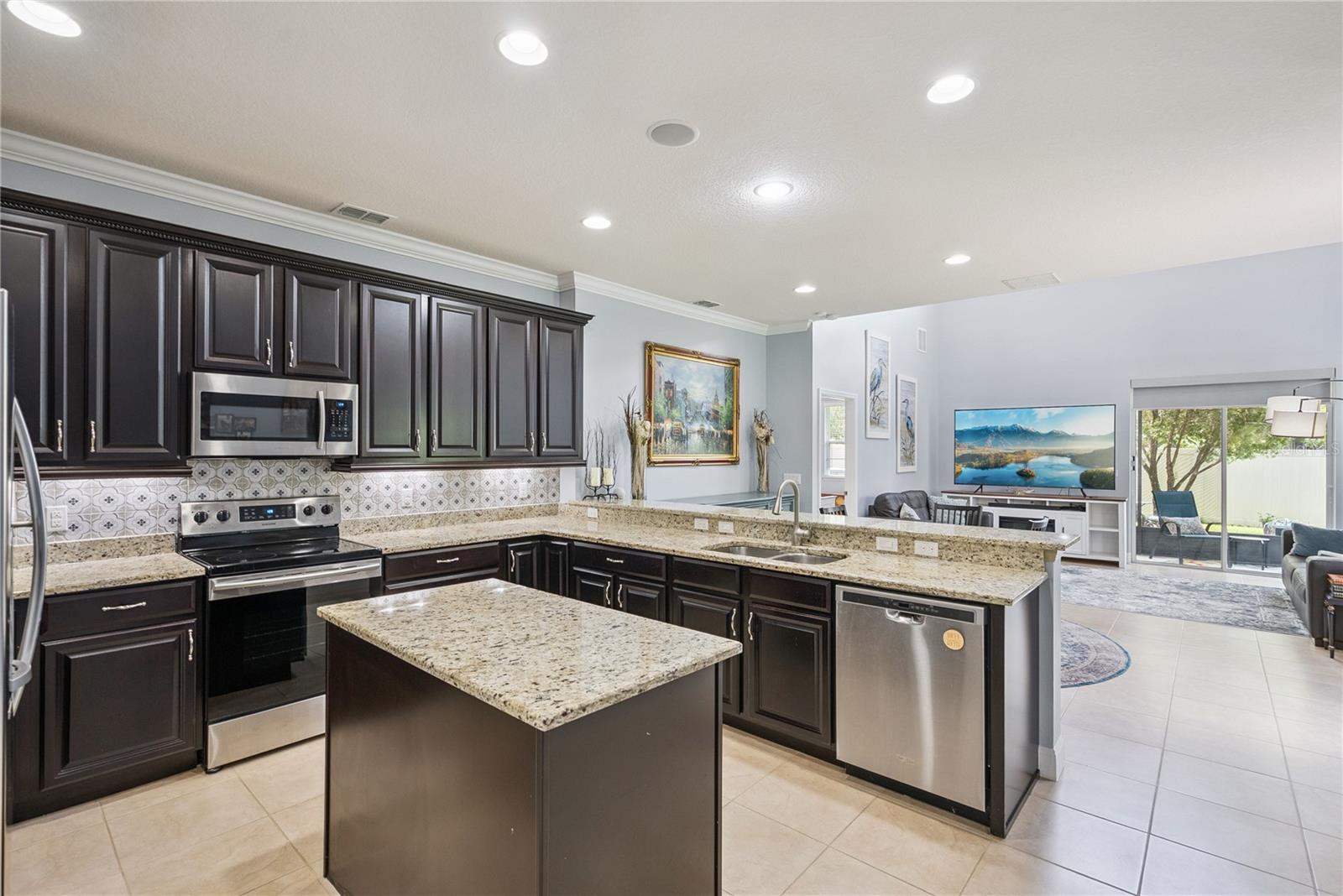 5571 SIRACUSA LN