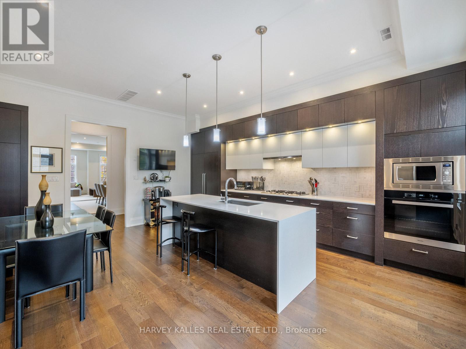 A - 2460 BAYVIEW AVENUE