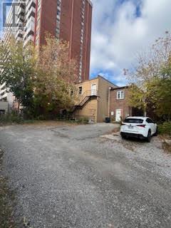 692 NORTHCLIFFE BOULEVARD