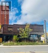 2ND FLOOR RESIDENTIAL - 1747 EGLINTON AVENUE W