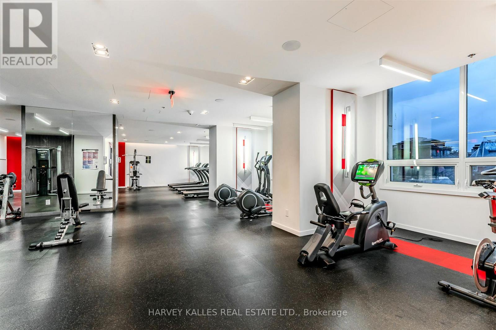 1508 - 318 RICHMOND STREET W