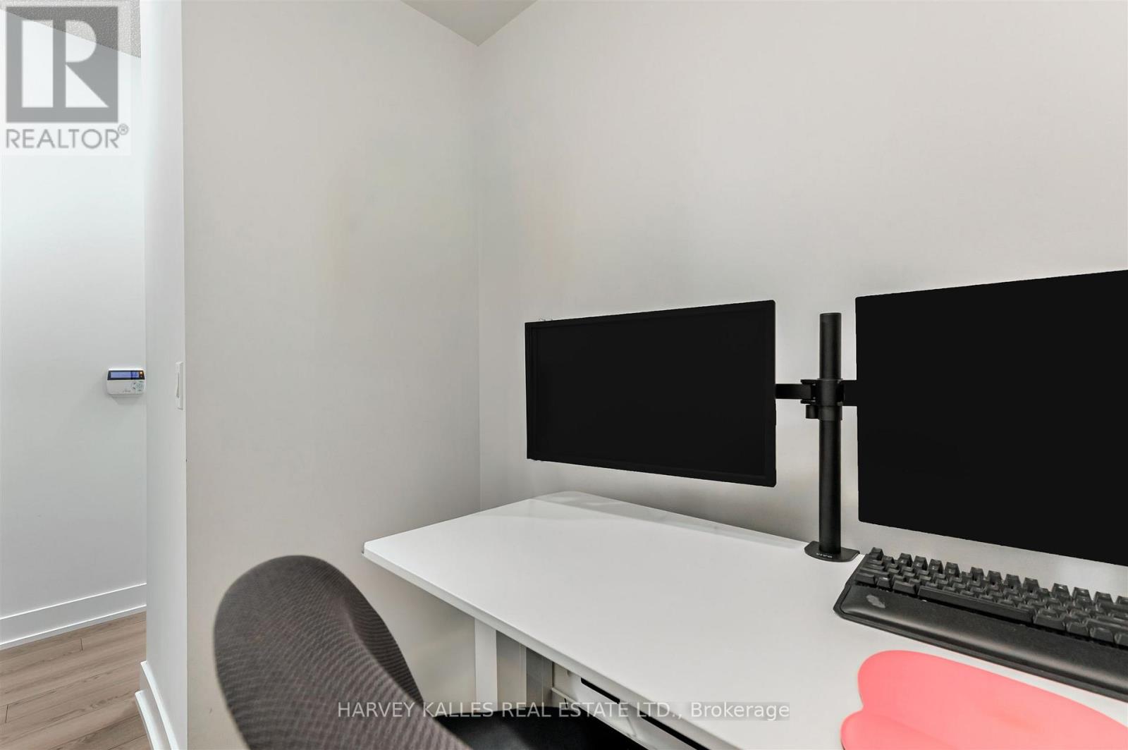 1508 - 318 RICHMOND STREET W