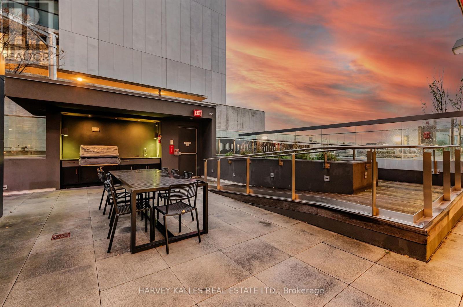 1508 - 318 RICHMOND STREET W