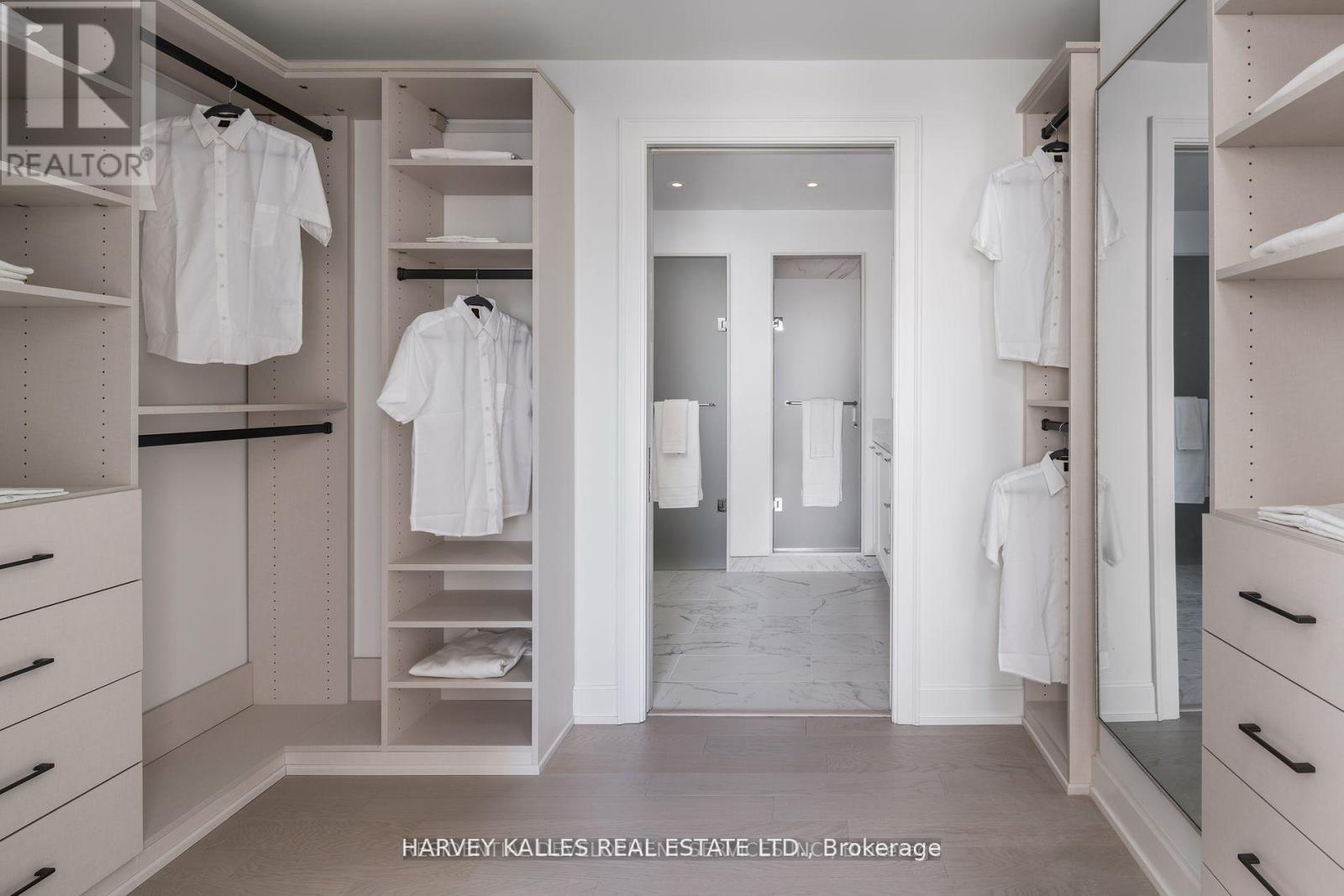 403 - 1 STRATHGOWAN AVENUE