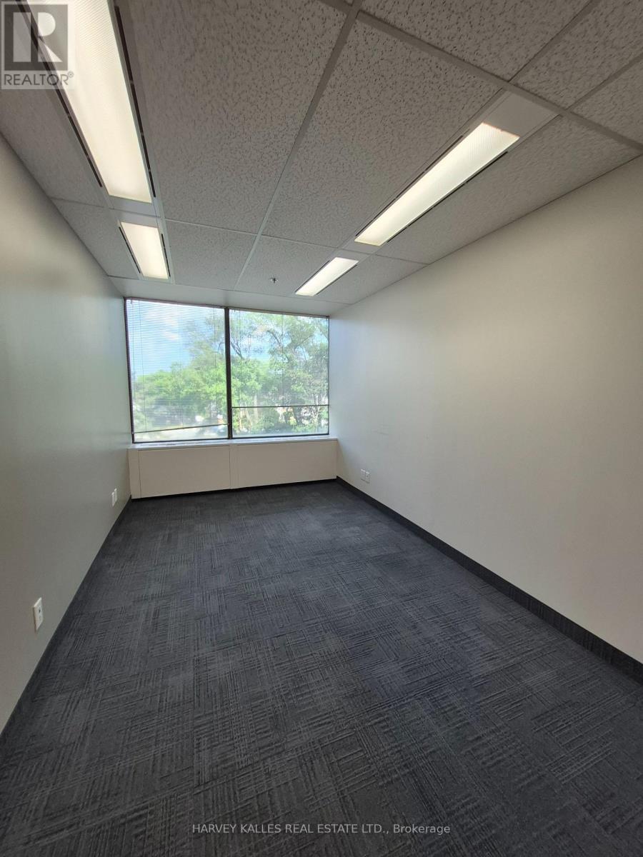 302 - 45 SHEPPARD AVENUE E