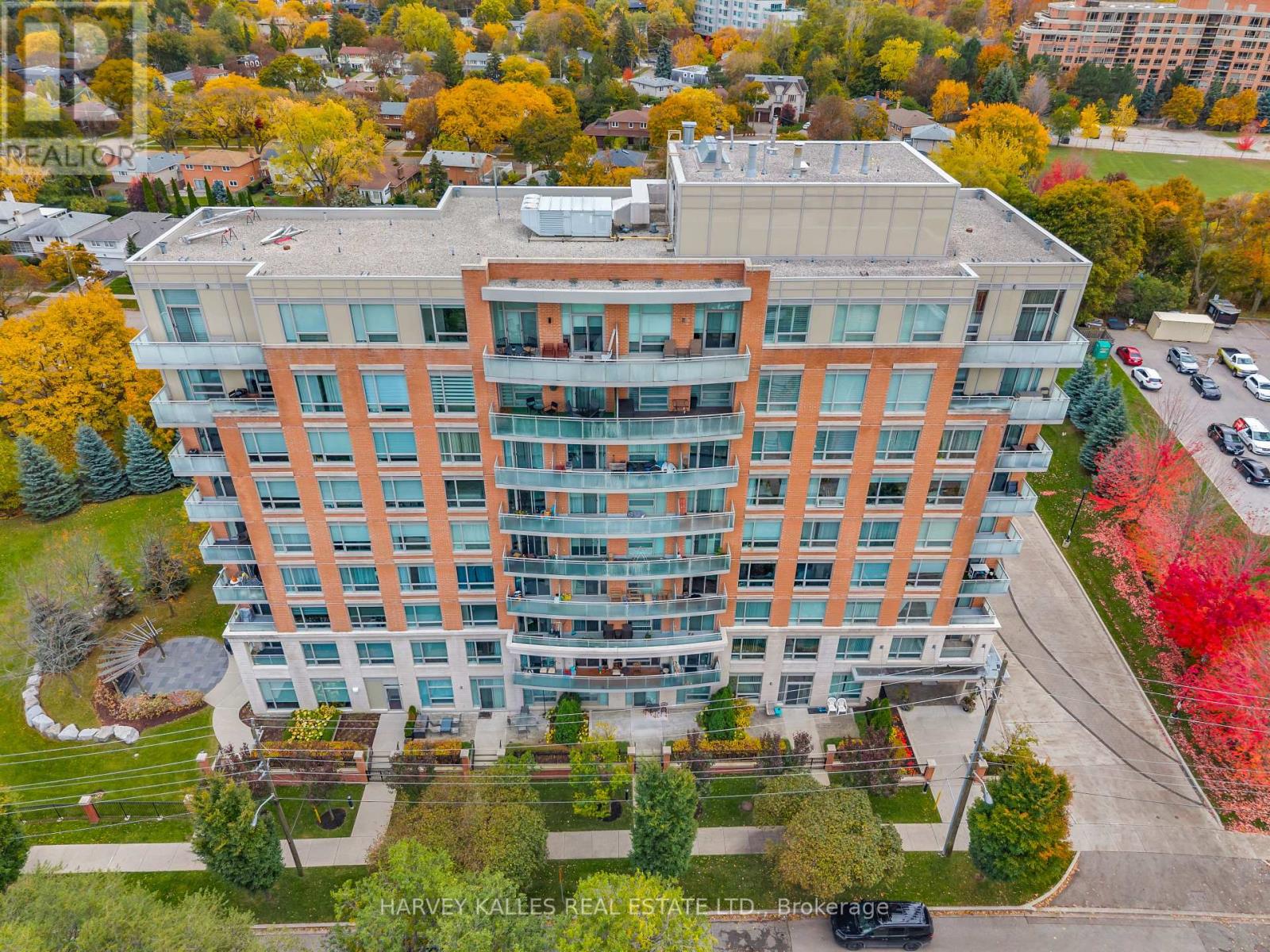 305 - 17 RUDDINGTON DRIVE