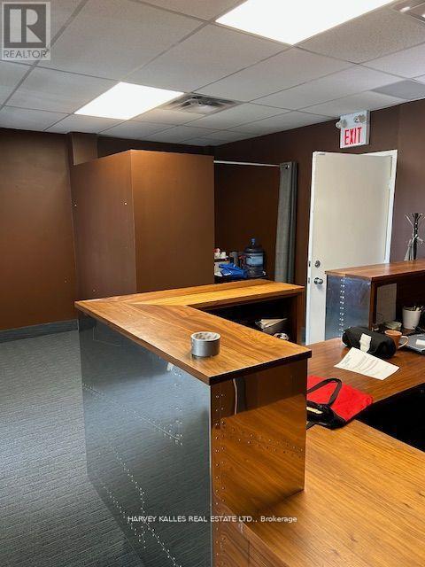 402 - 170 THE DONWAY WEST AVENUE