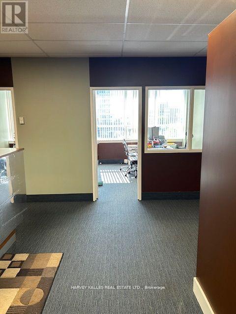 402 - 170 THE DONWAY WEST AVENUE