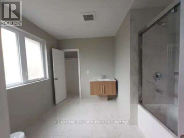 MAIN - 32 SANTA BARBARA ROAD