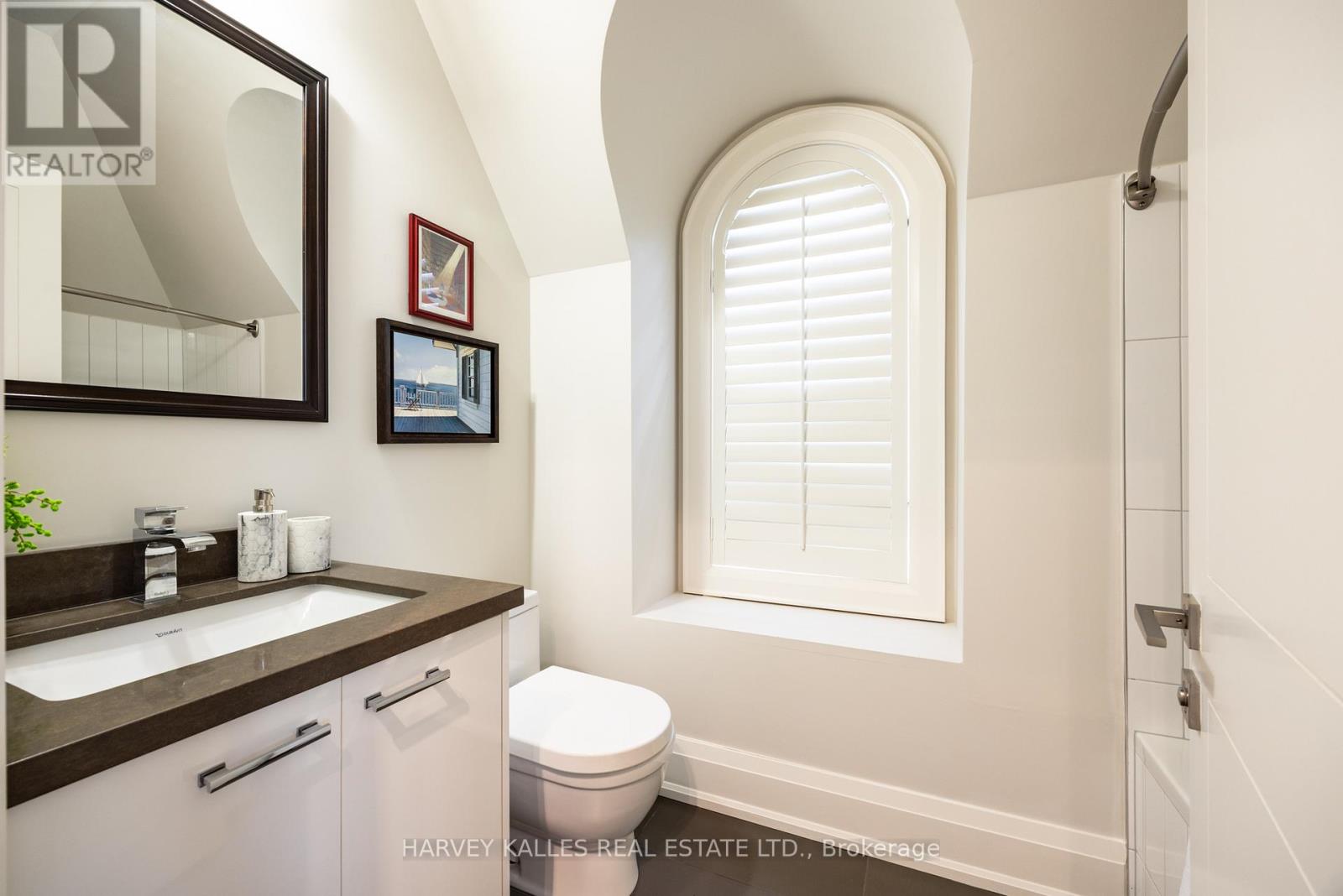 14 SULGRAVE CRESCENT