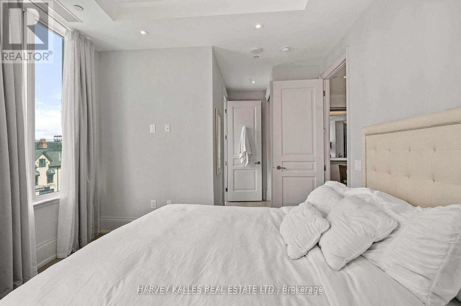 306 - 133 HAZELTON AVENUE