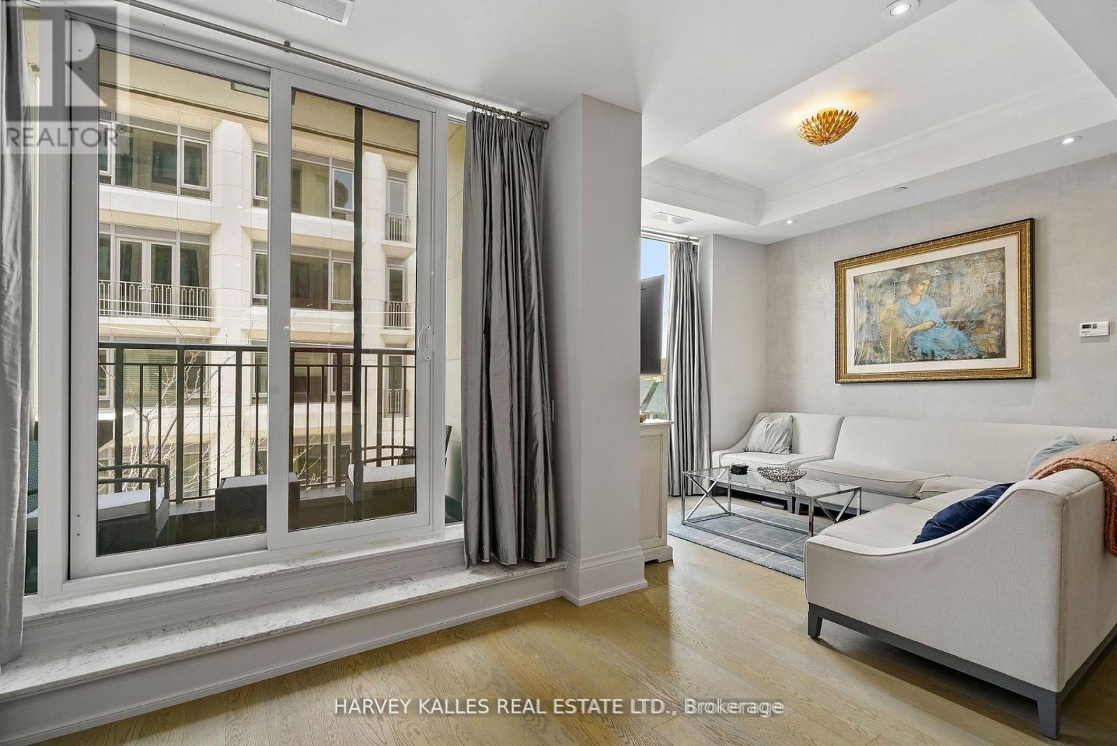 306 - 133 HAZELTON AVENUE